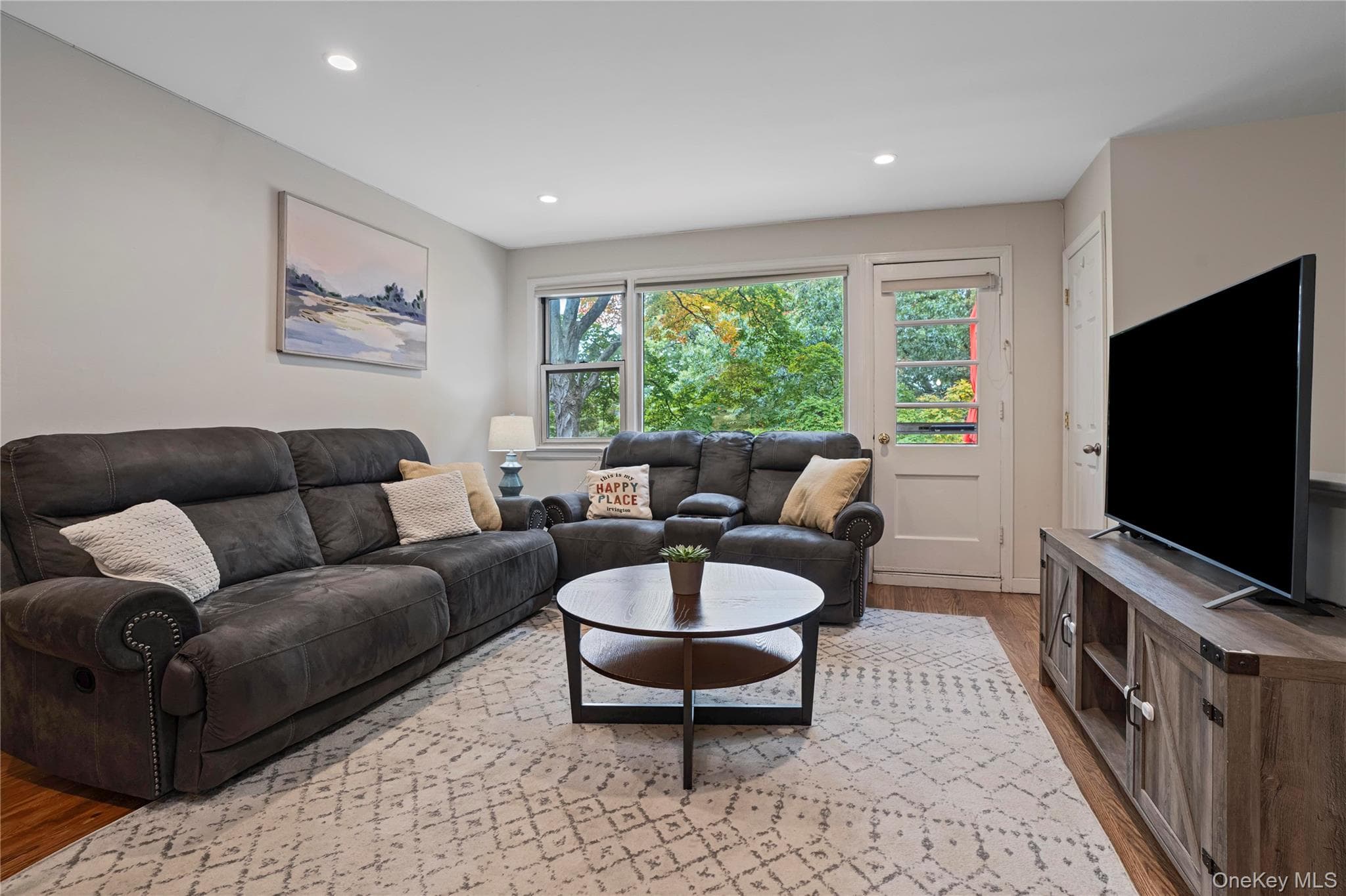 135 S Buckhout Street Unit: 135 thumbnail 10