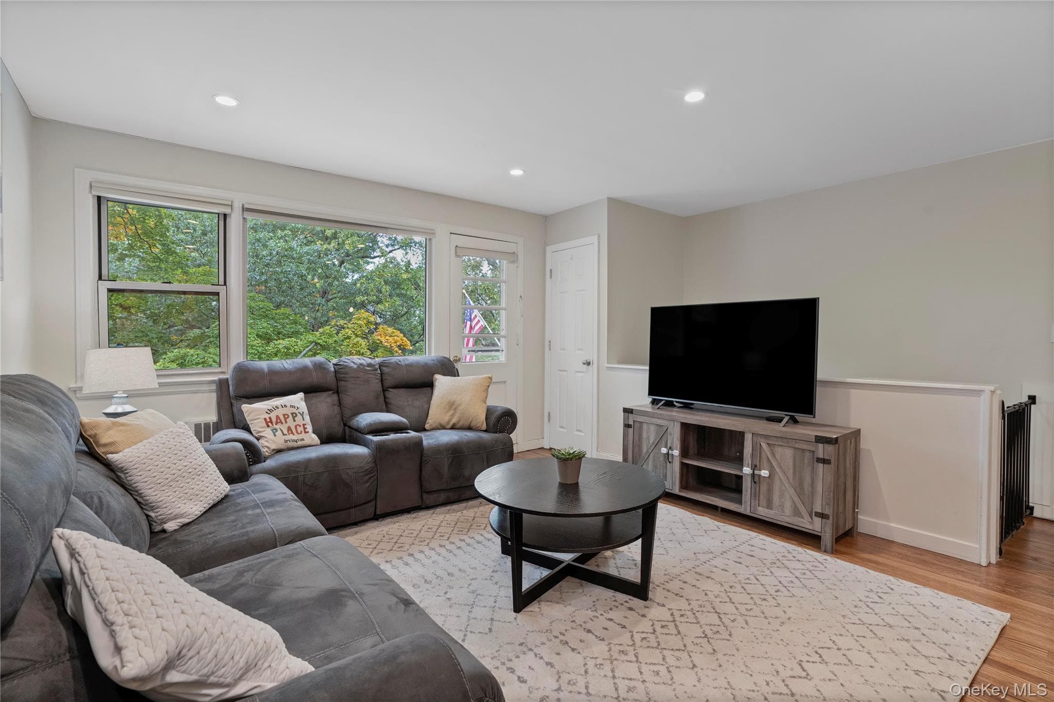 135 S Buckhout Street Unit: 135 thumbnail 11