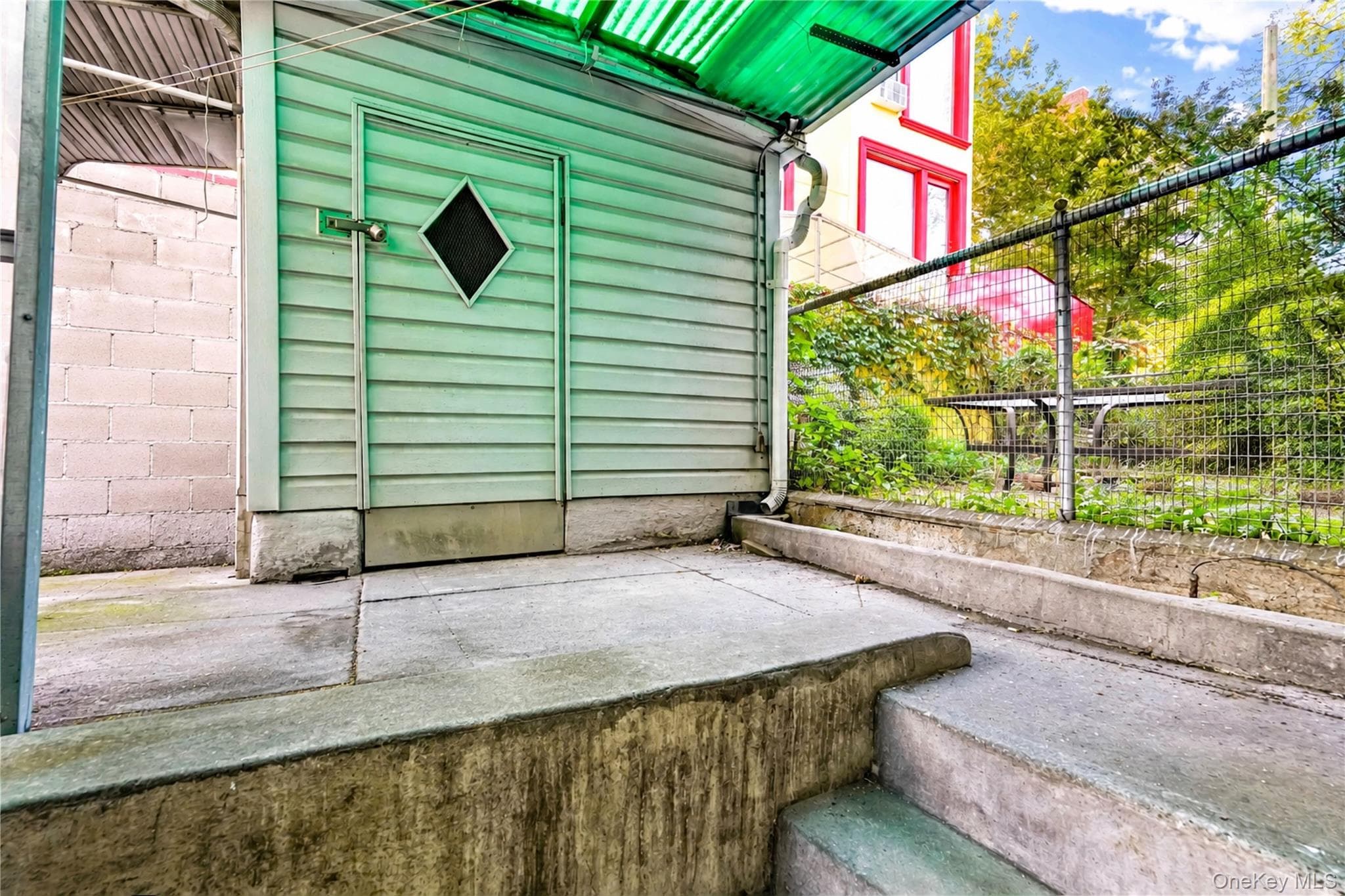 35-55 28th Street thumbnail 26