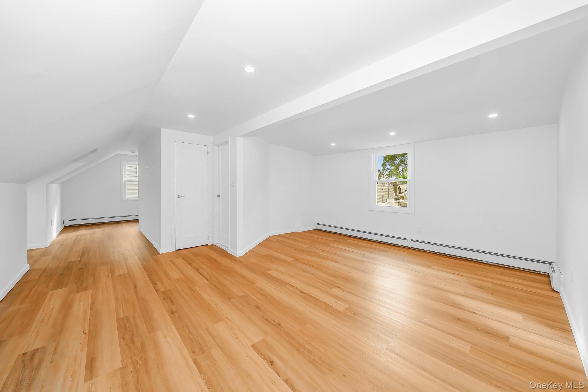 2230 Beech Street thumbnail 23