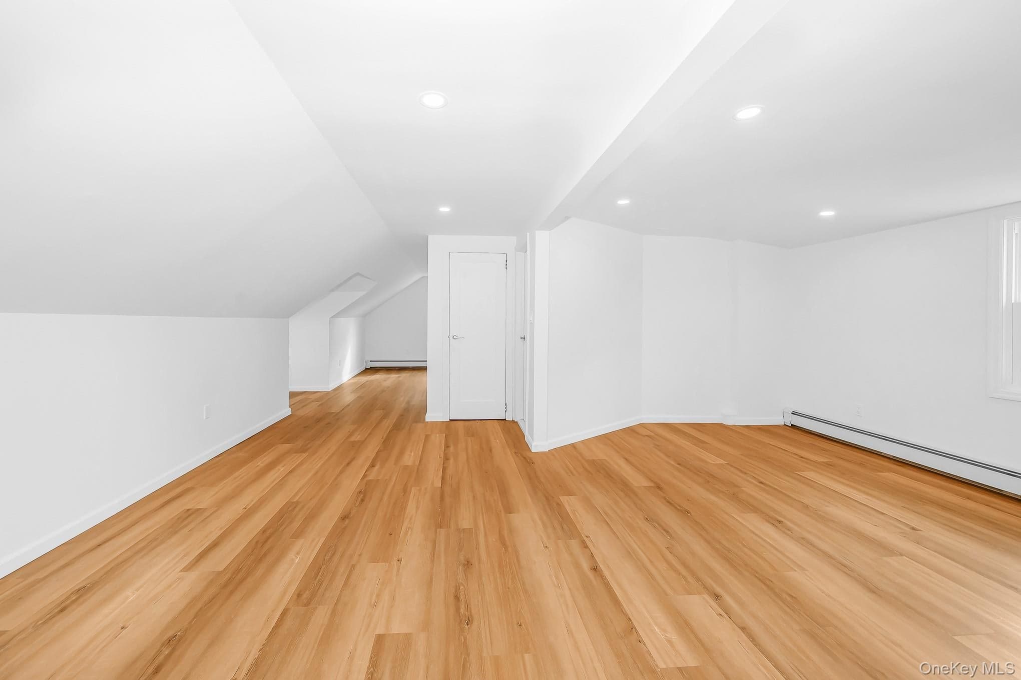 2230 Beech Street thumbnail 26