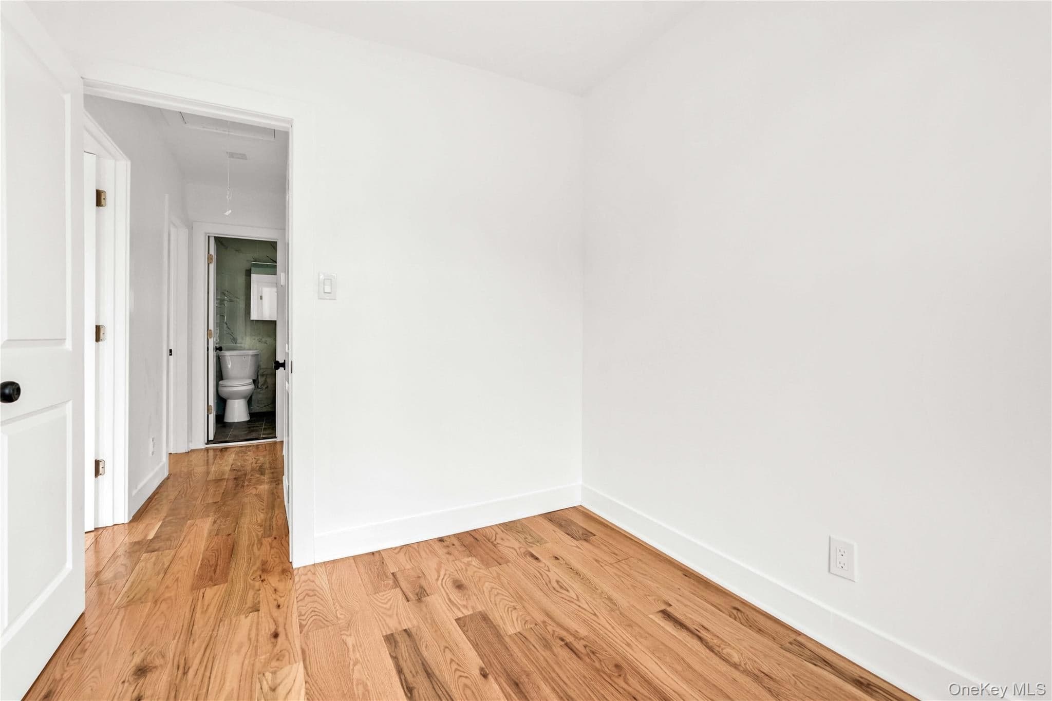 42 Satterie Avenue thumbnail 12