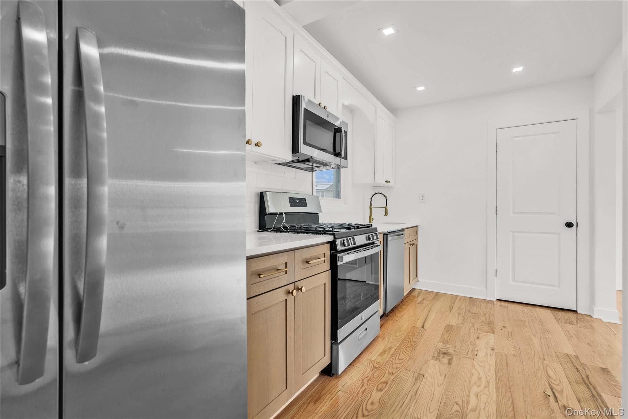 42 Satterie Avenue thumbnail 7
