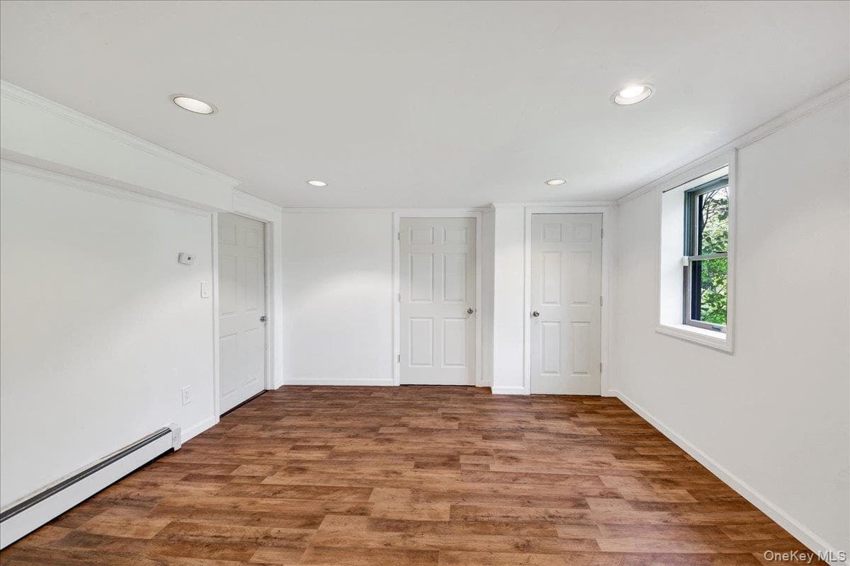 183 Elwood Avenue thumbnail 17