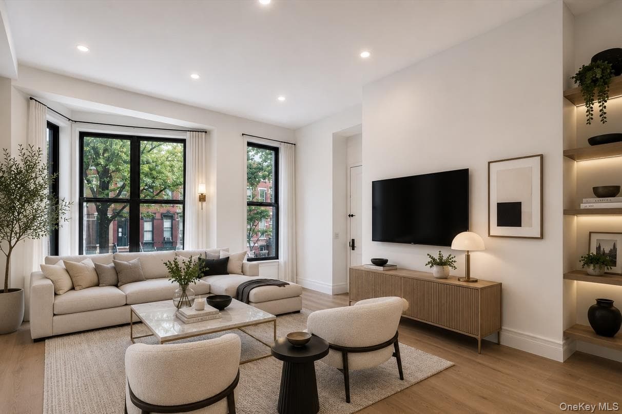 427 E 140 Street Unit: 4 thumbnail 2
