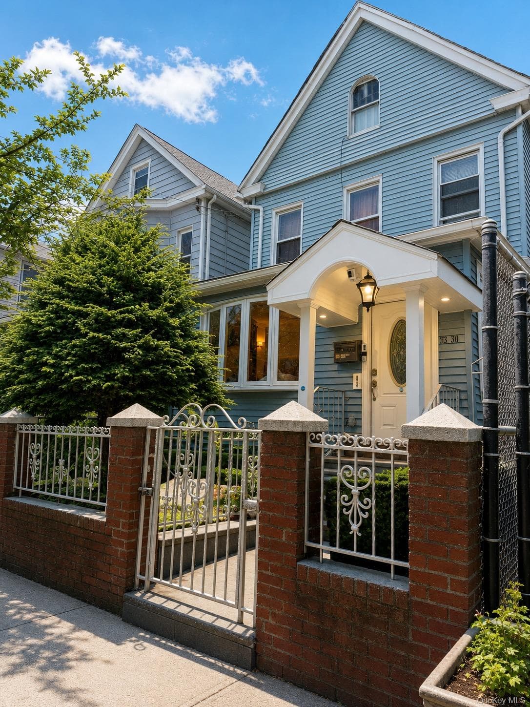 3330 97th Street photo 1