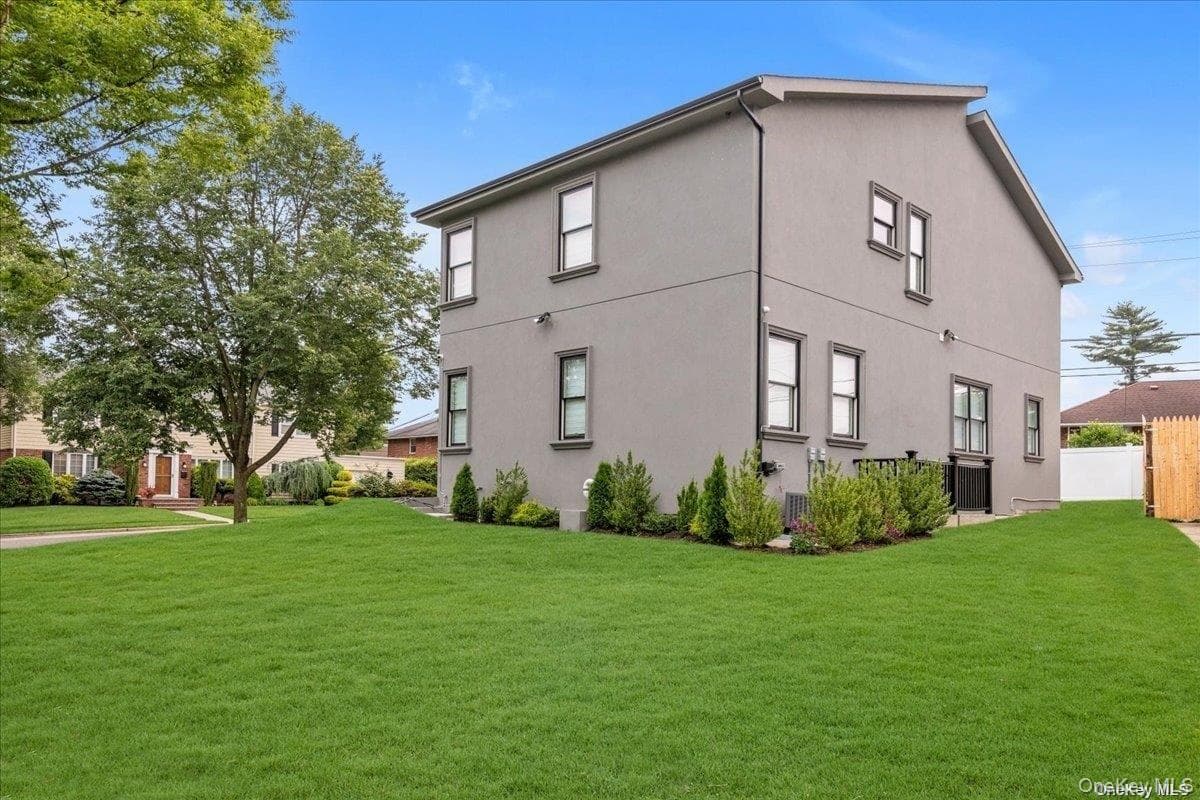 102 Kate Drive thumbnail 31