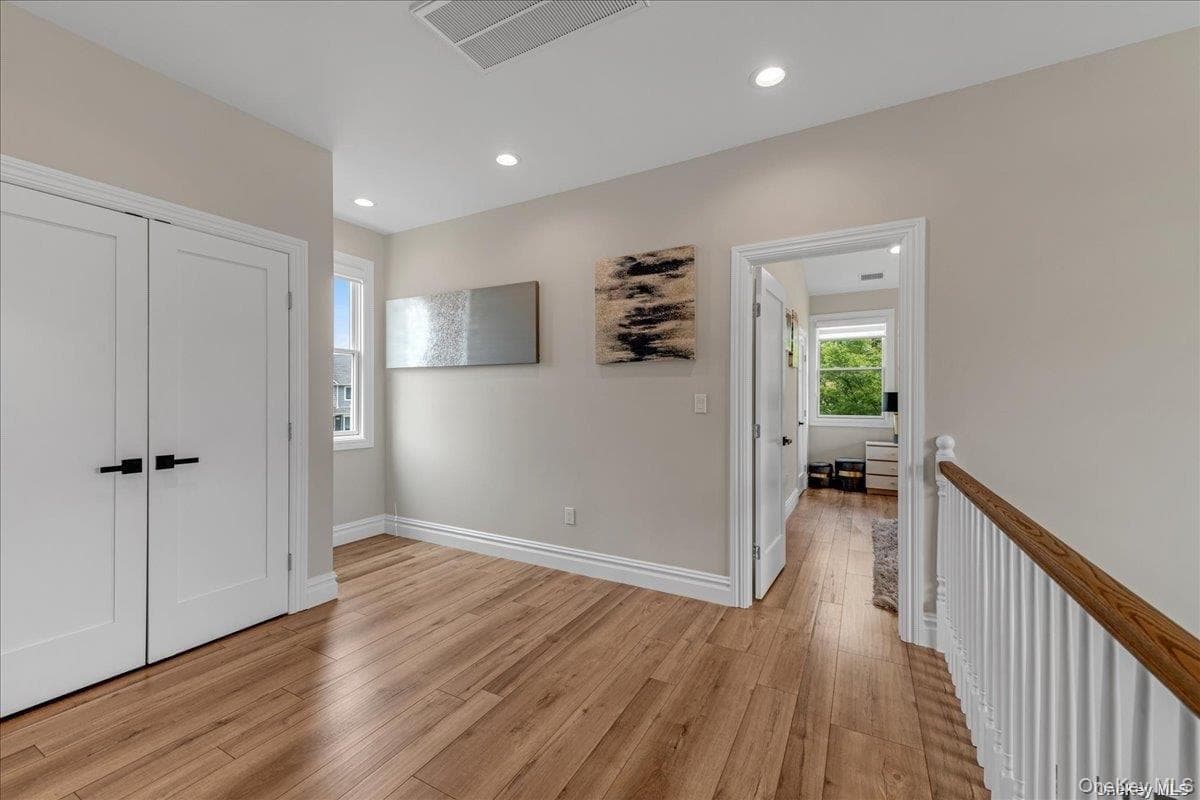 102 Kate Drive thumbnail 17