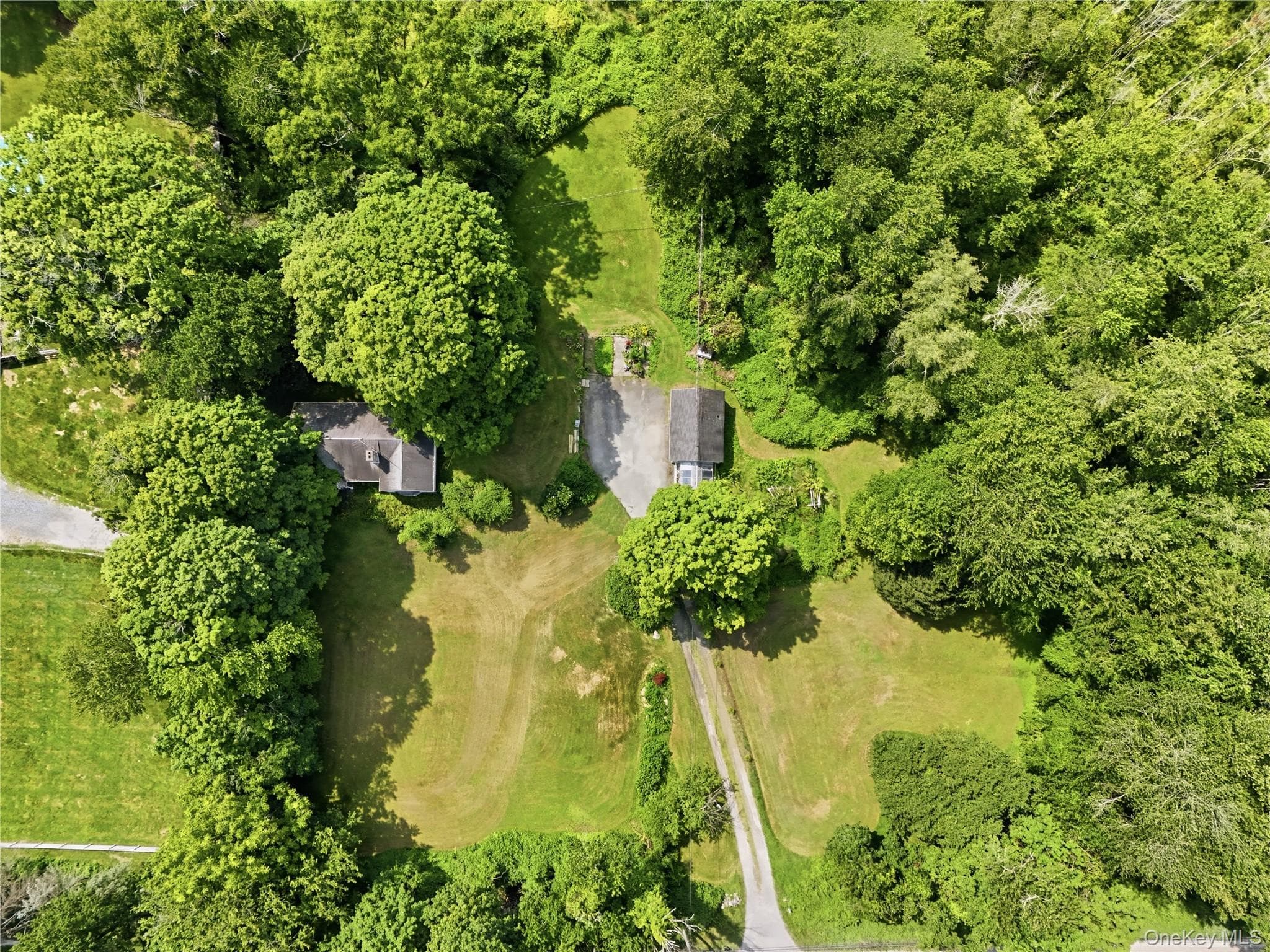 225 Succabone Road thumbnail 6