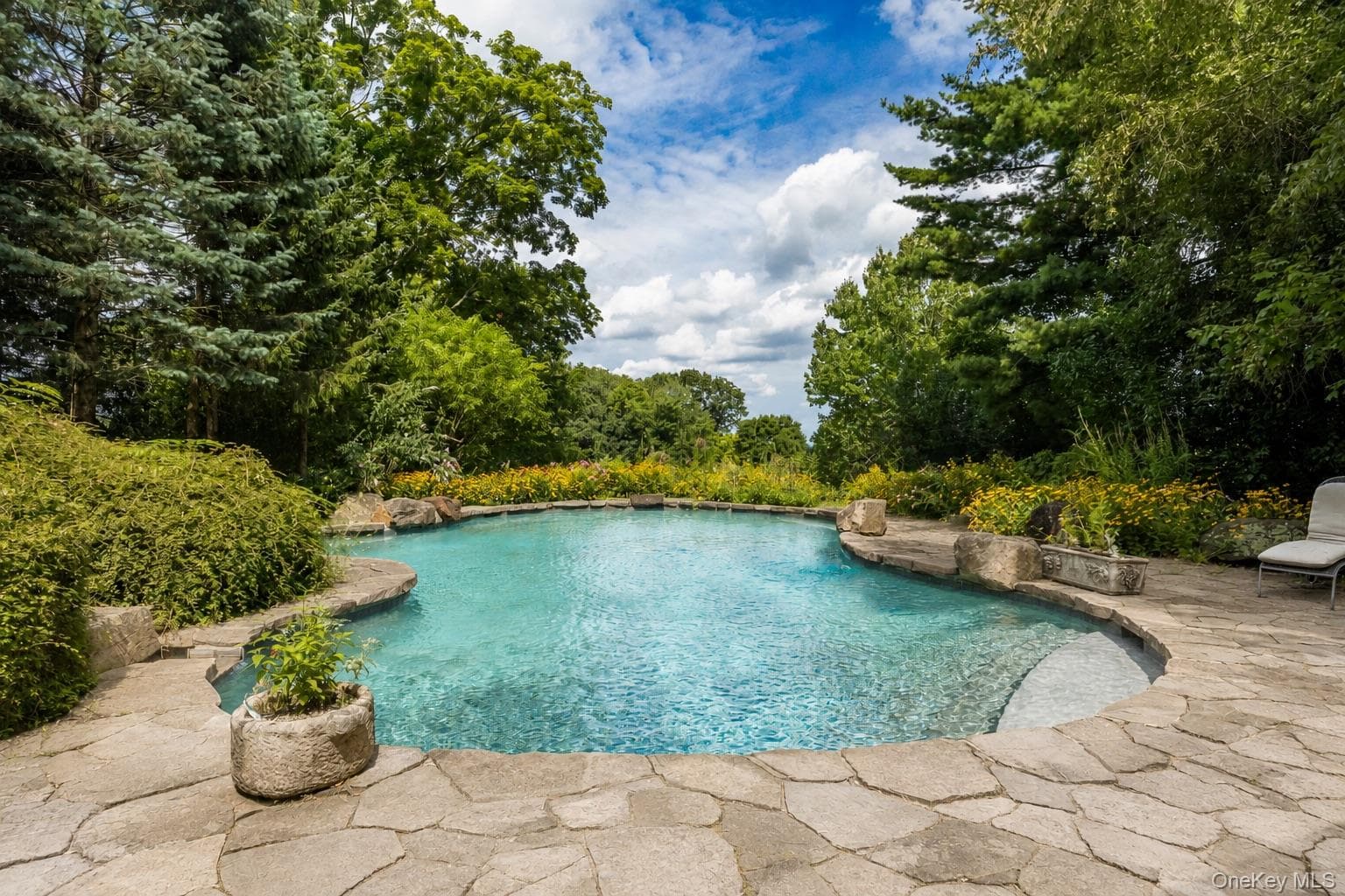 278 Hawley Road thumbnail 43
