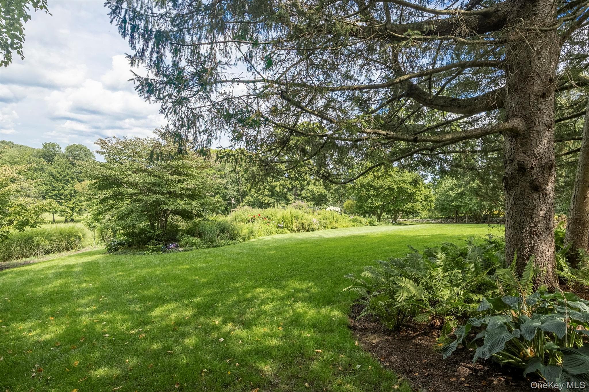 278 Hawley Road thumbnail 49