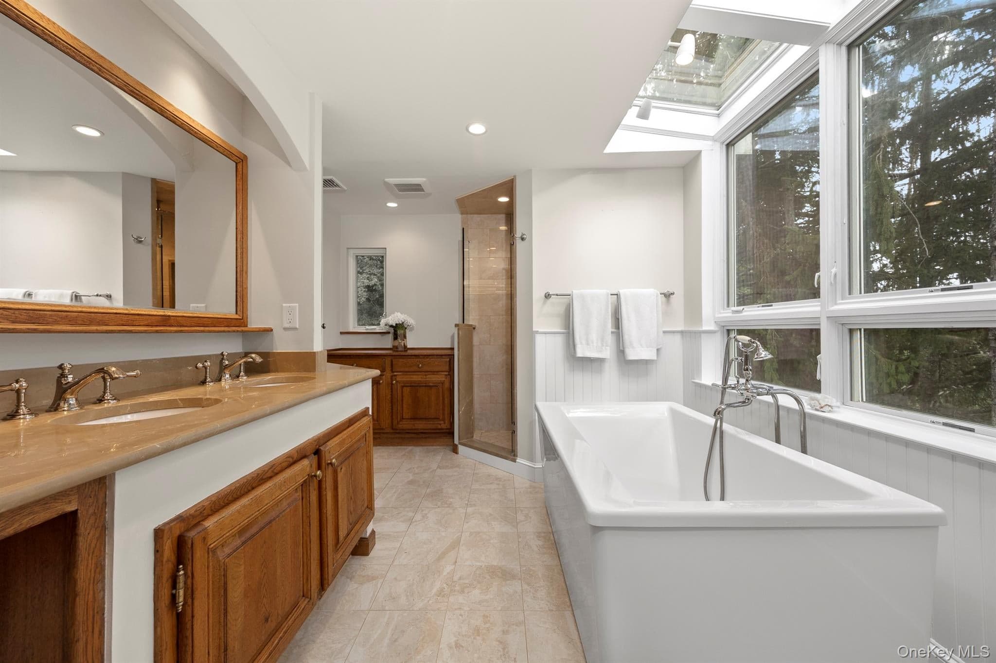 278 Hawley Road thumbnail 24