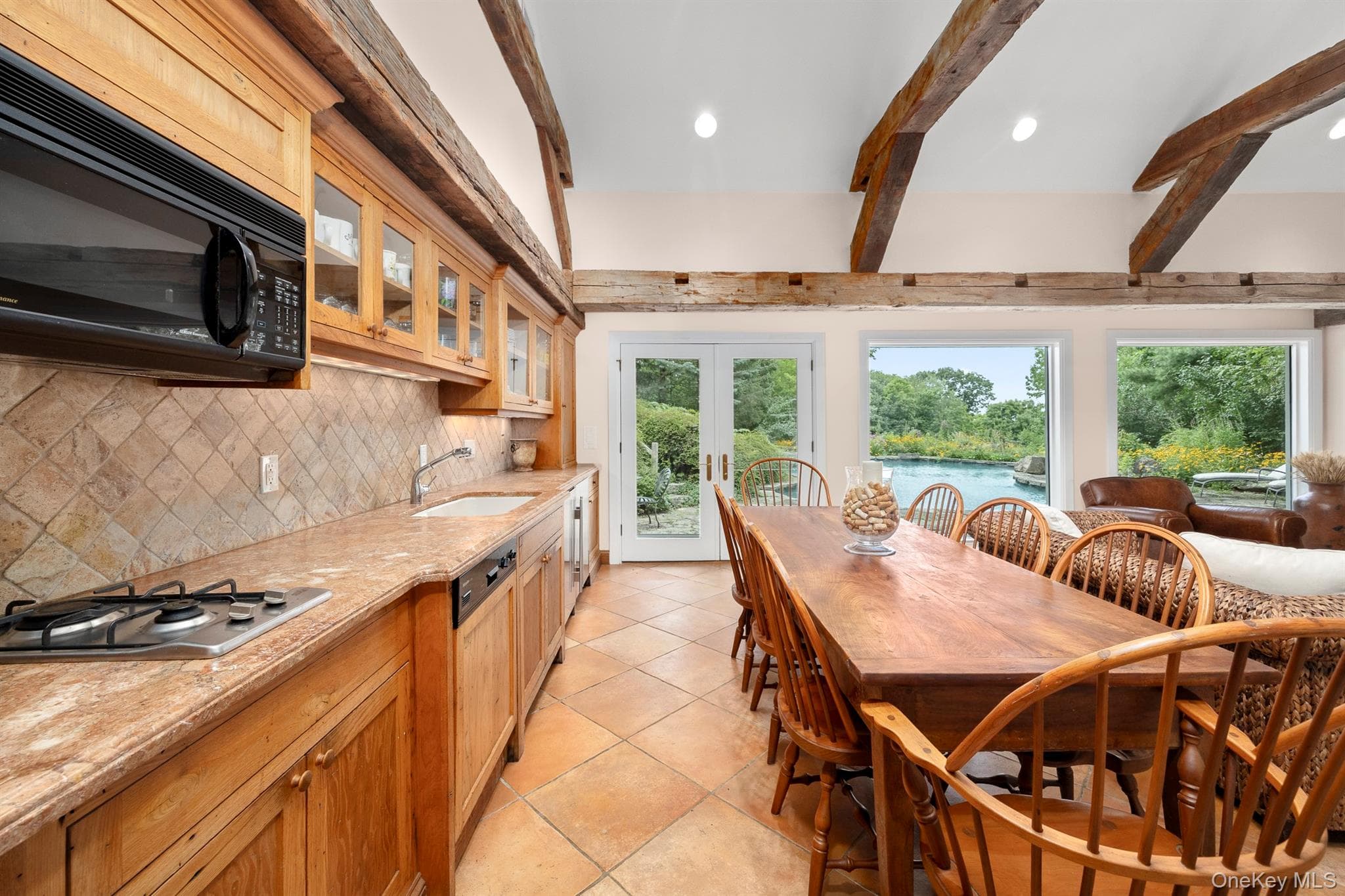 278 Hawley Road thumbnail 40