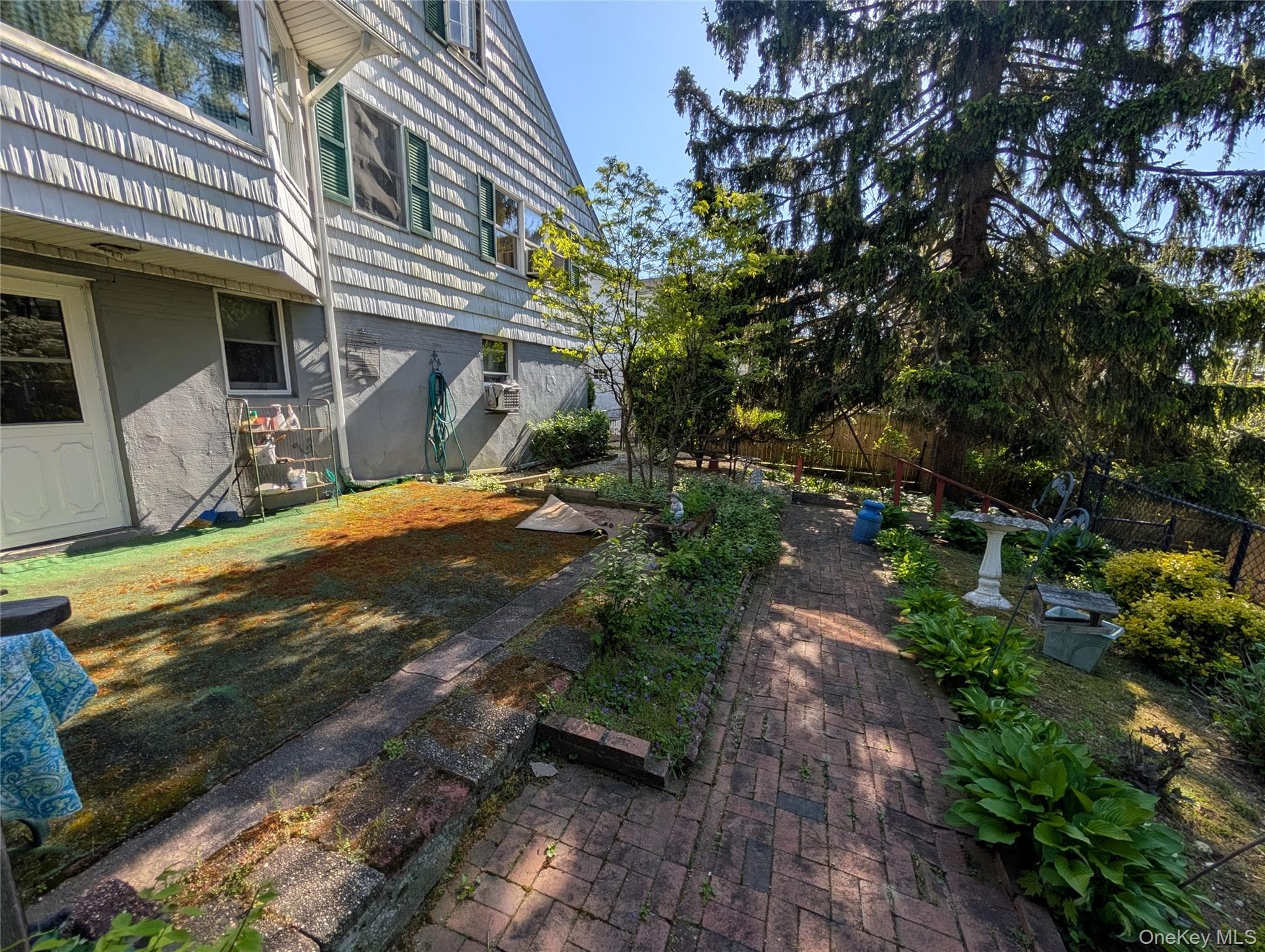 14 Waverly Street thumbnail 3