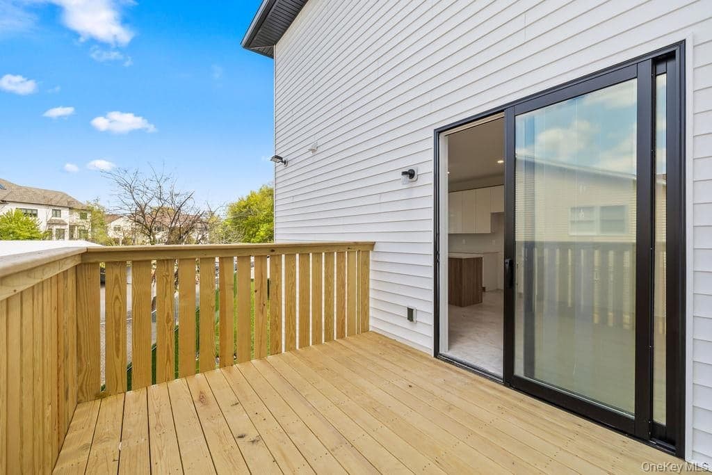 15 Warren Court Unit: 212 thumbnail 8