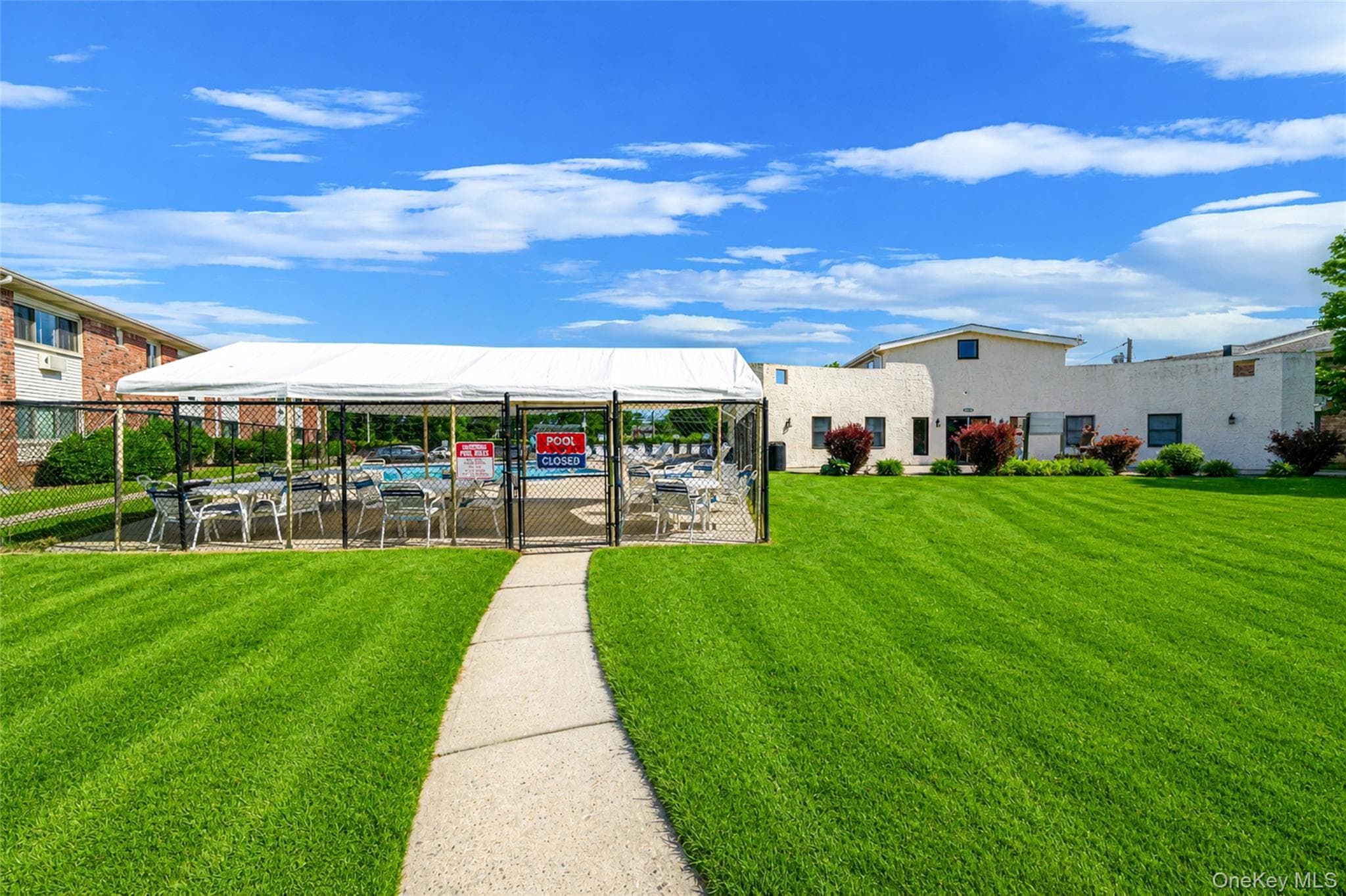 2453 Union Blvd BLVD Unit: 24a thumbnail 13