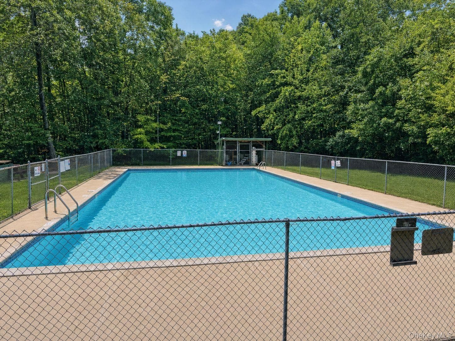 319 Fox Run Lane thumbnail 27