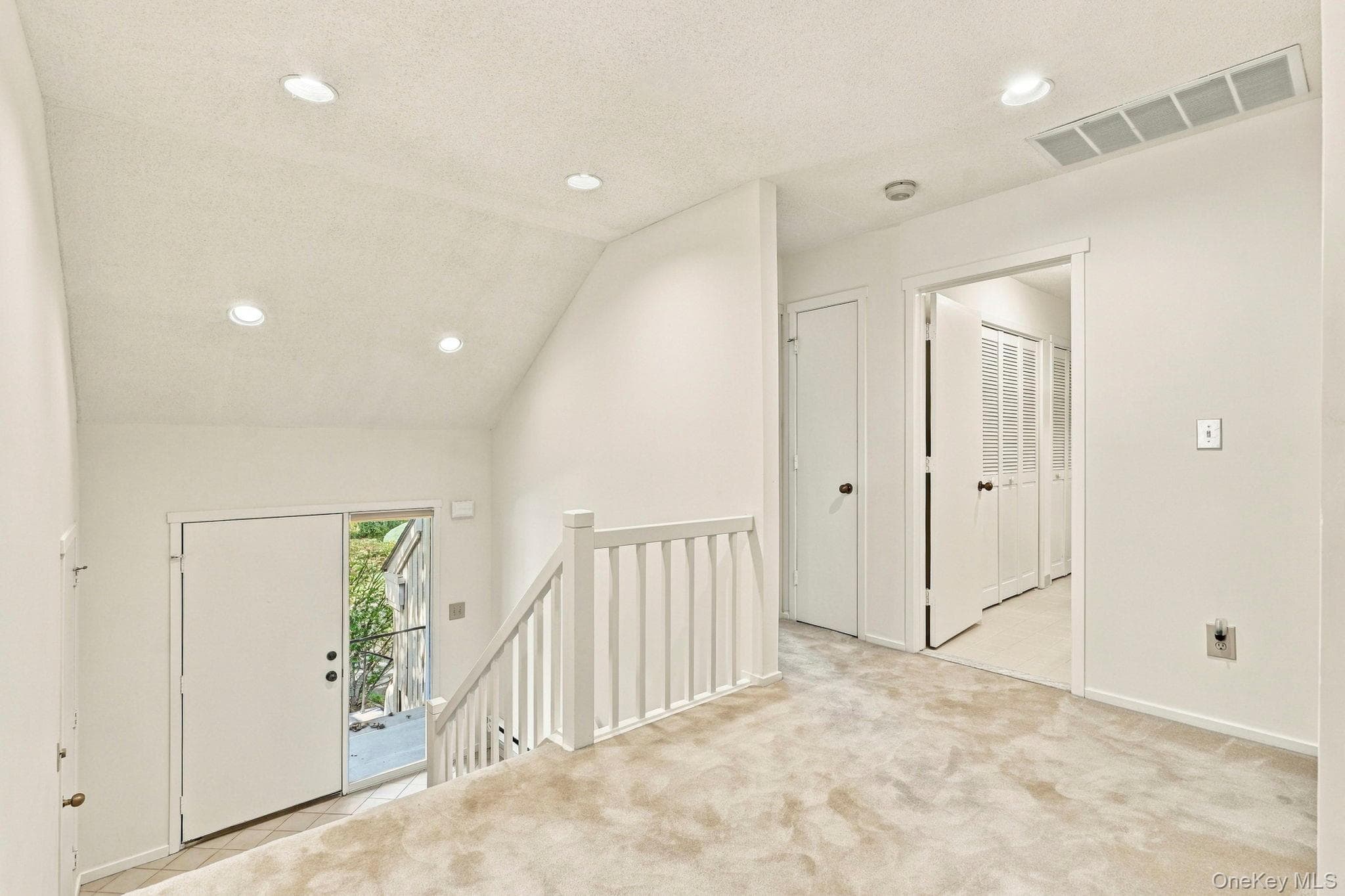 558 Heritage Hills Drive Unit: B thumbnail 27