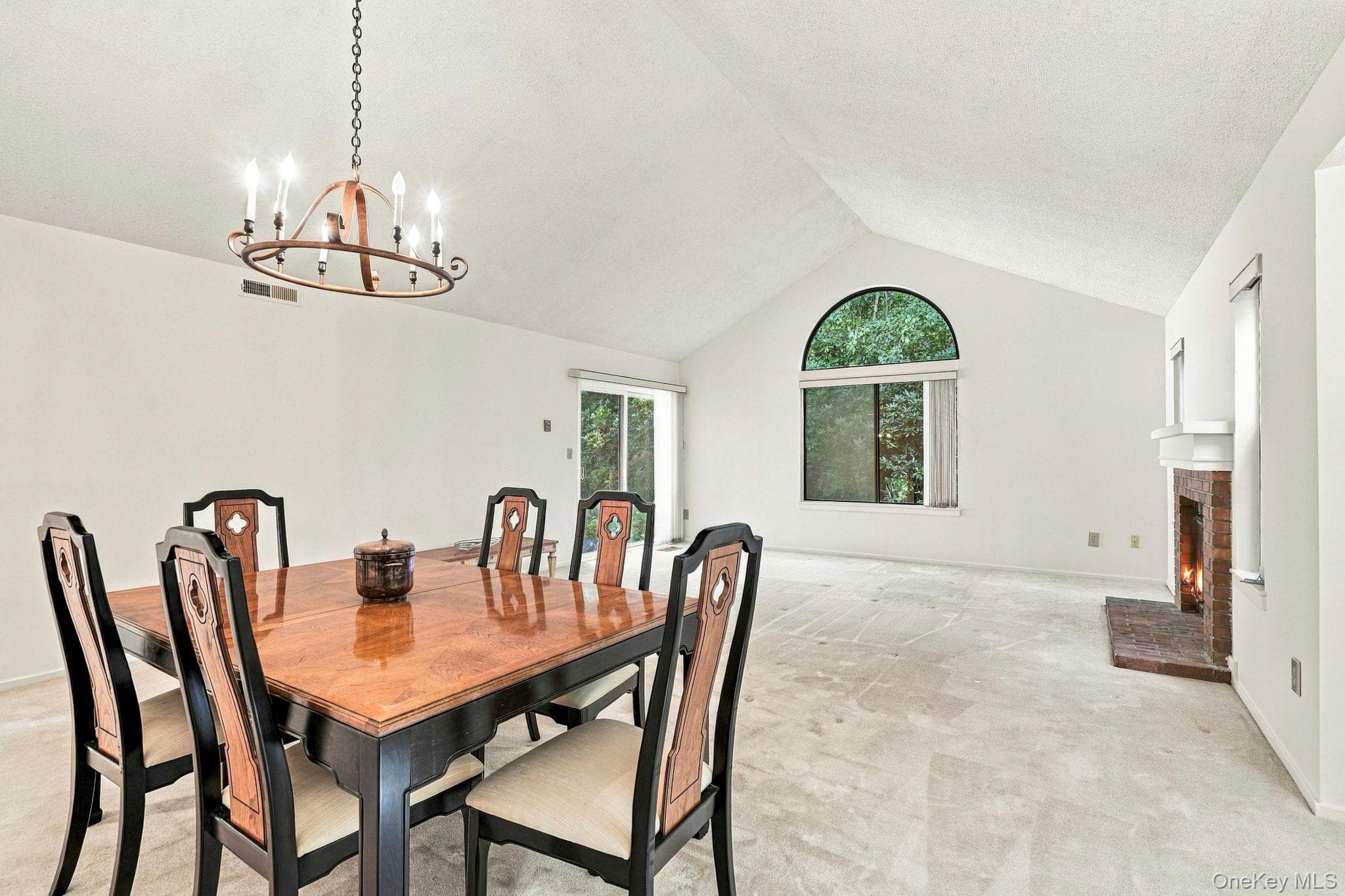 558 Heritage Hills Drive Unit: B thumbnail 16