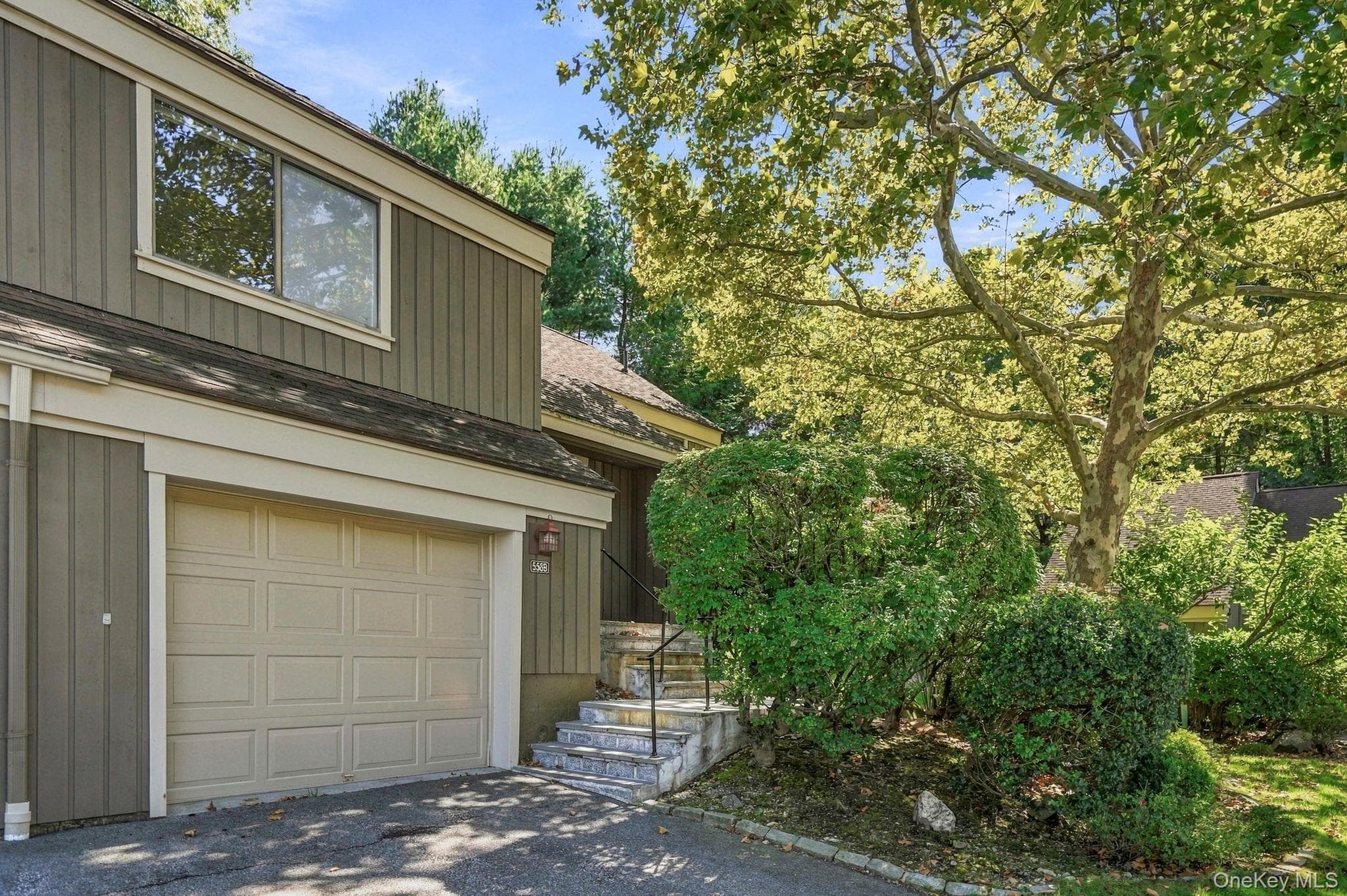 558 Heritage Hills Drive Unit: B thumbnail 4