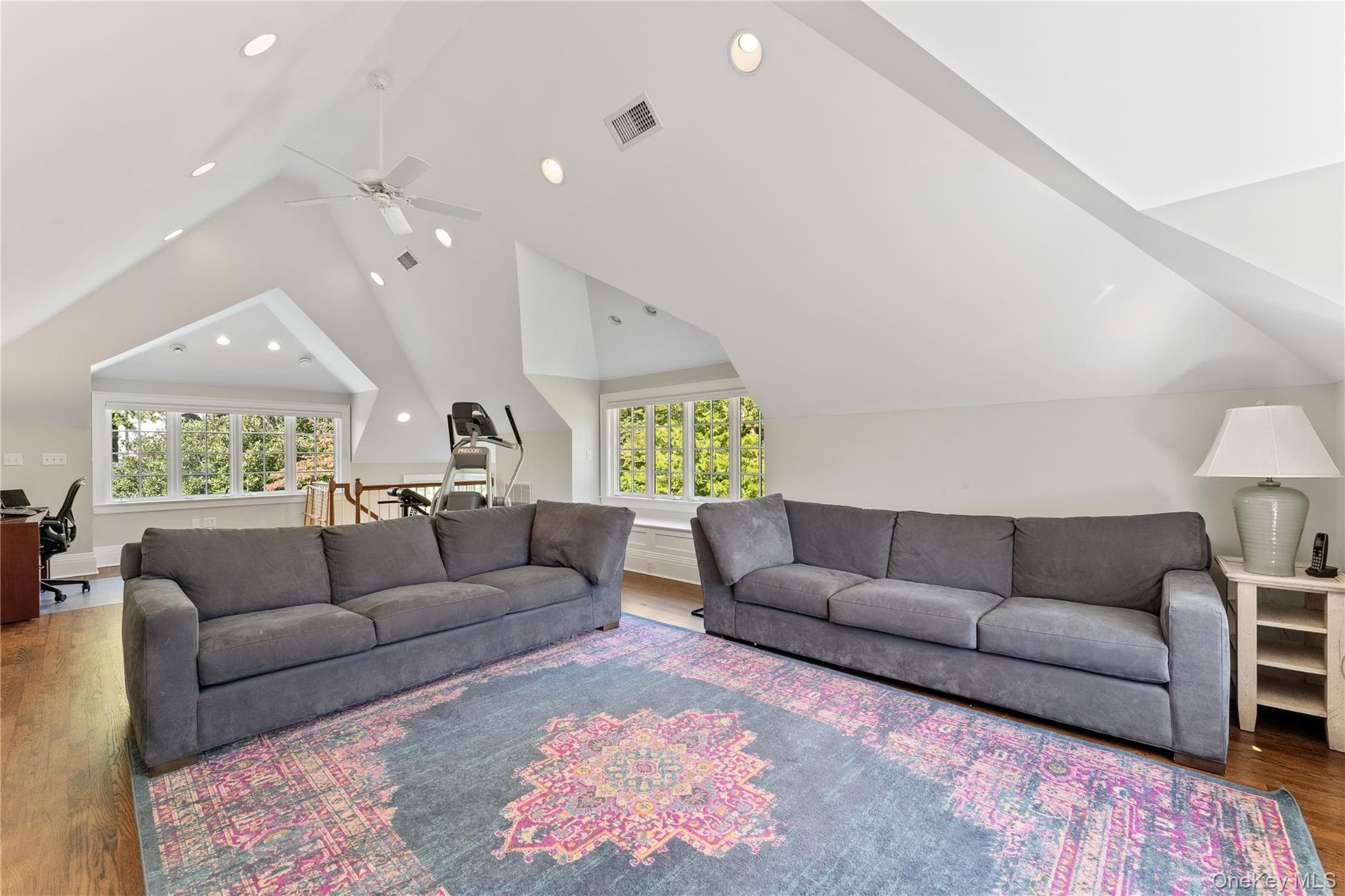 90 E Brookside Drive thumbnail 28