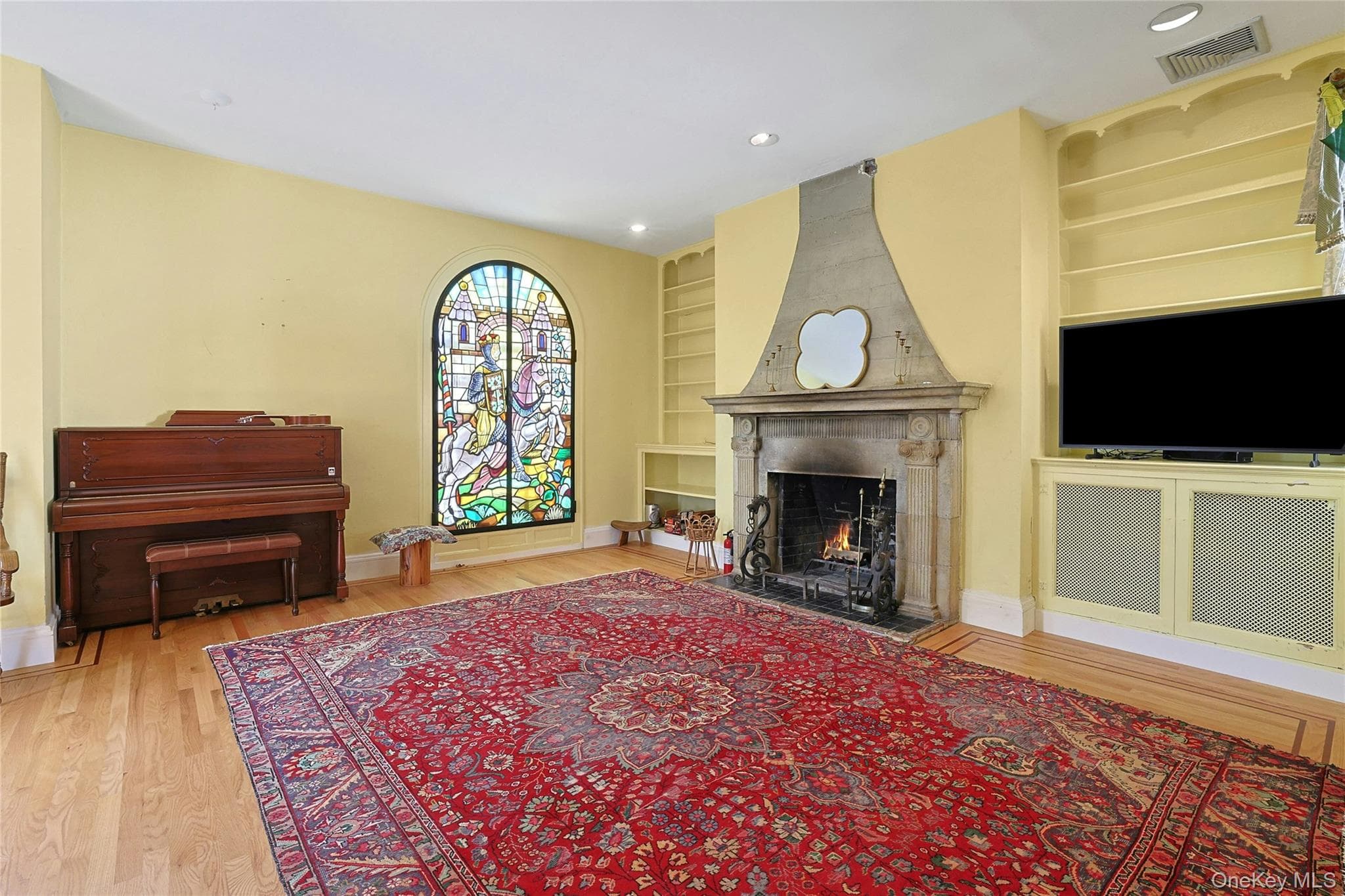 16 Lewis Road thumbnail 13
