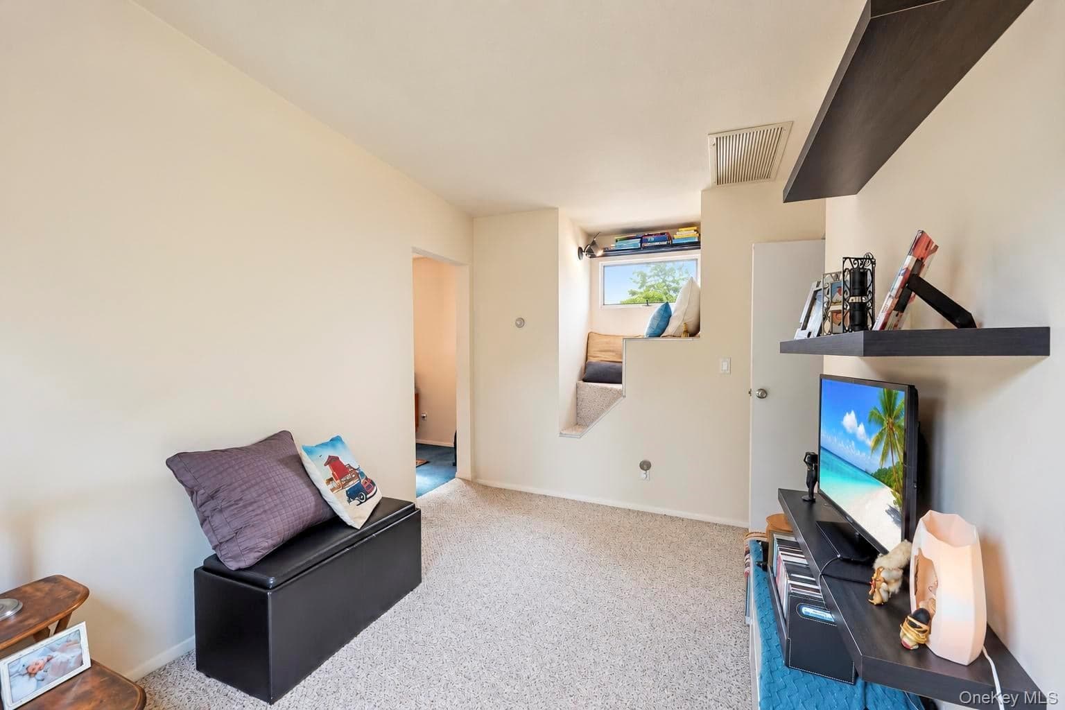 1219 Coates Avenue thumbnail 21