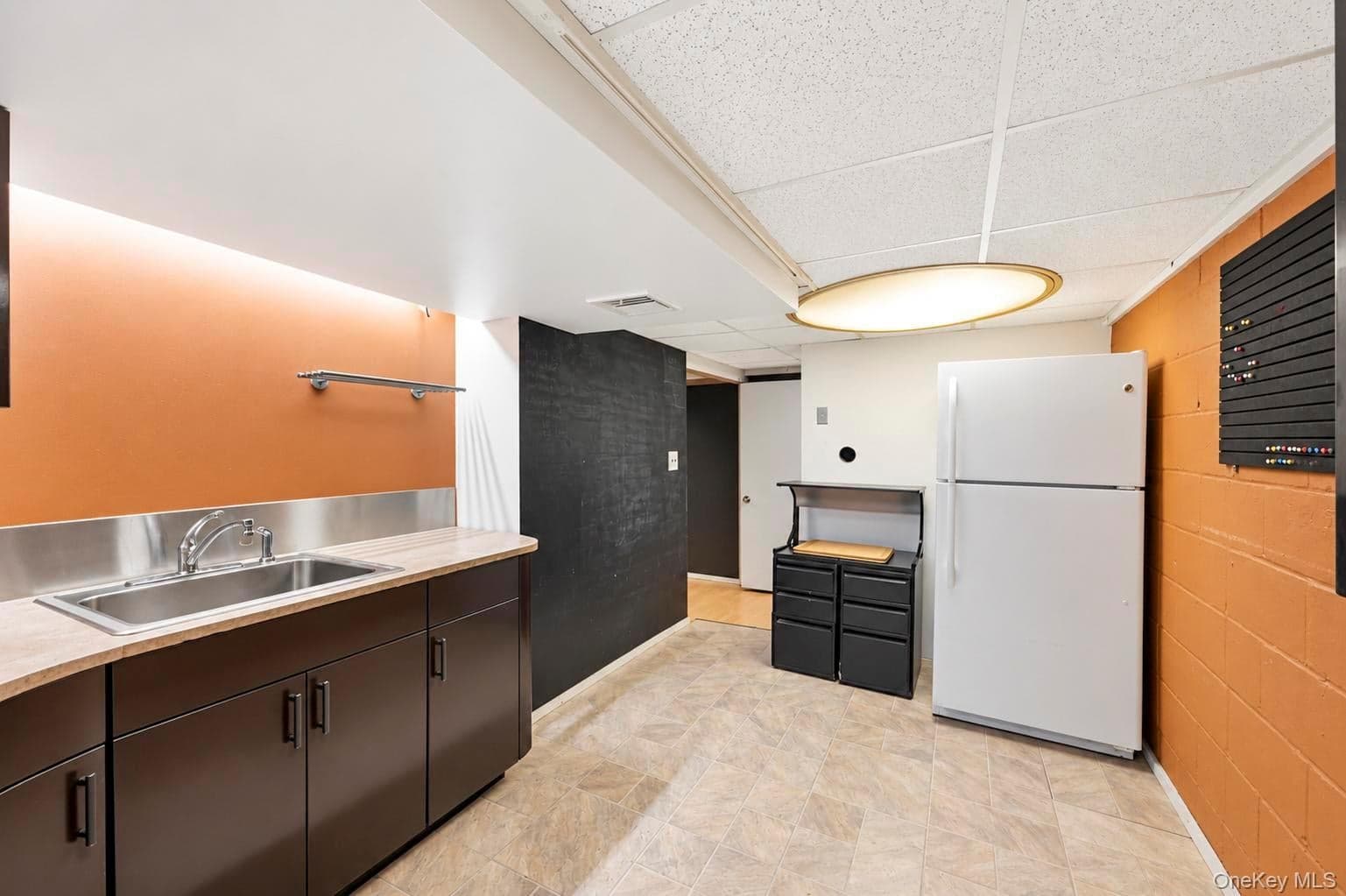 1219 Coates Avenue thumbnail 32