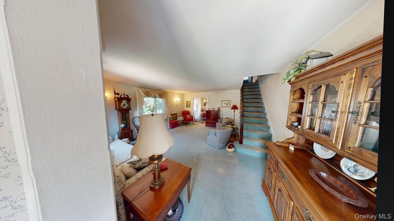 58 Clifton Avenue thumbnail 2