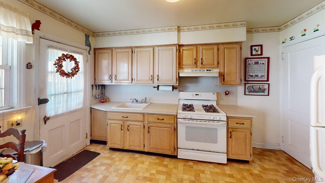 58 Clifton Avenue thumbnail 9