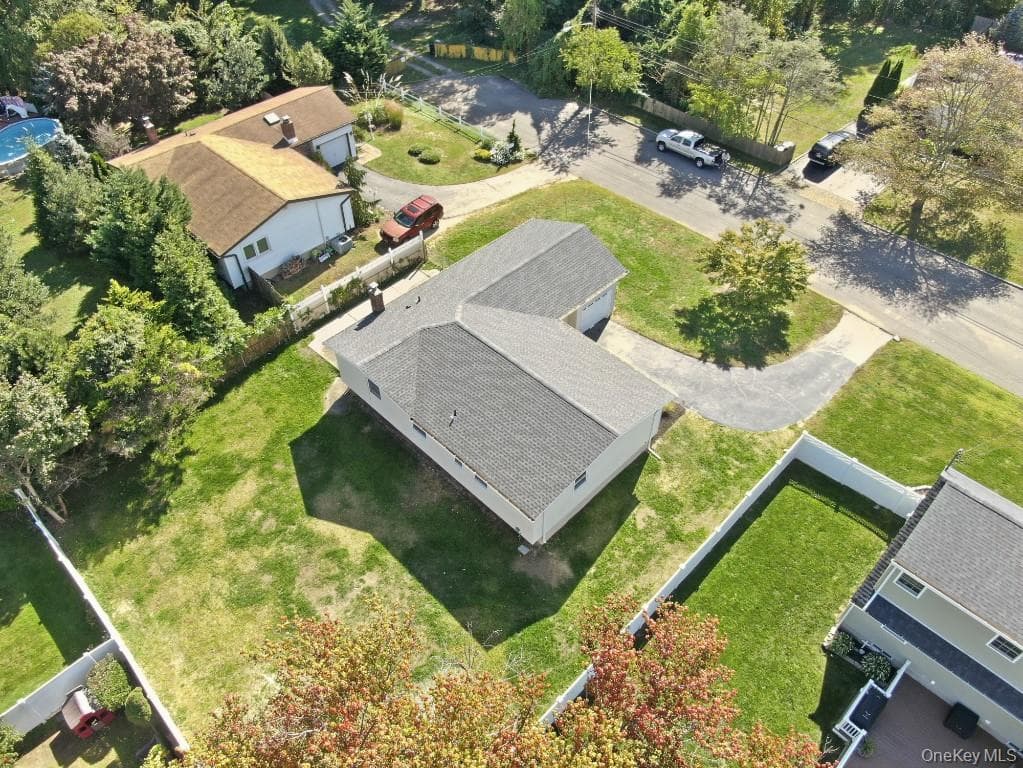 71 Roderick Road thumbnail 3