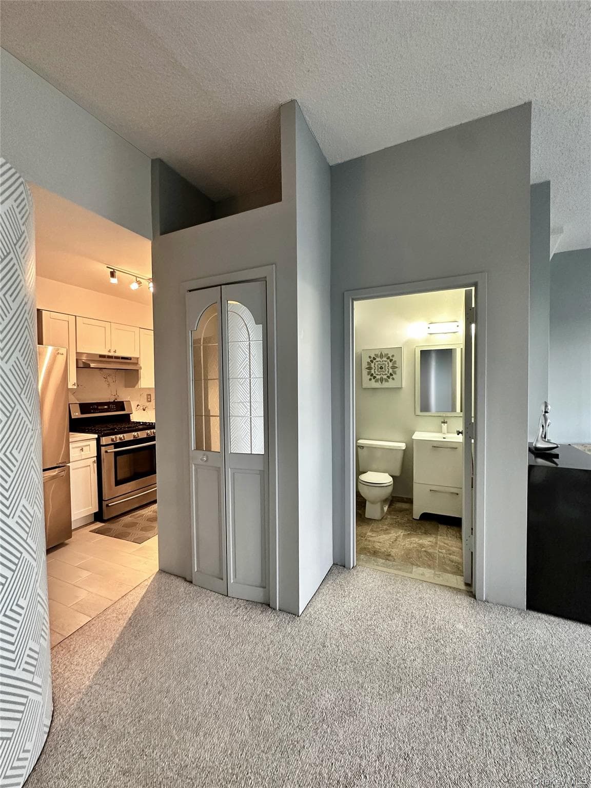 10 Bay Street Landing LNDG Unit: 2B thumbnail 8