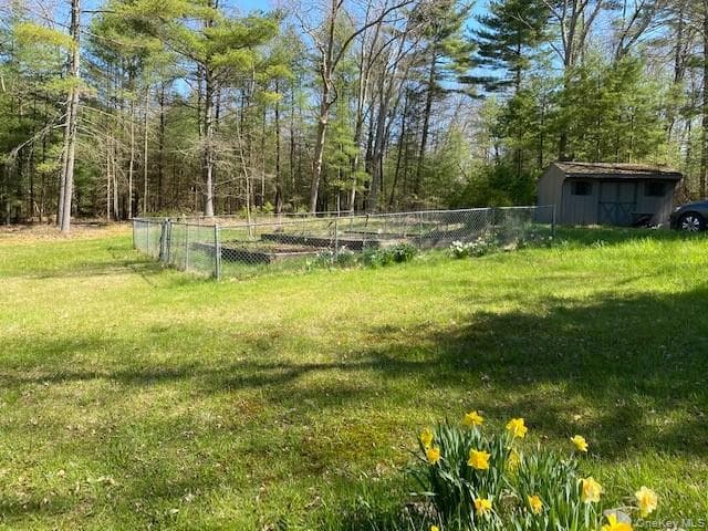 592 Proctor Road thumbnail 5
