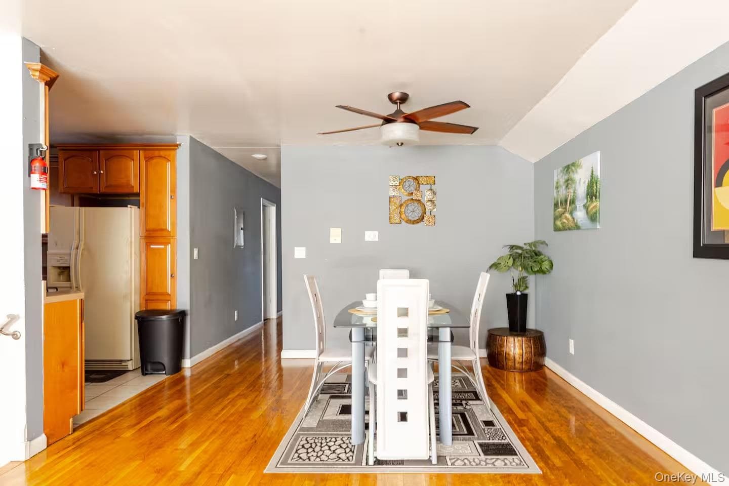 13745 Bedell Street thumbnail 3