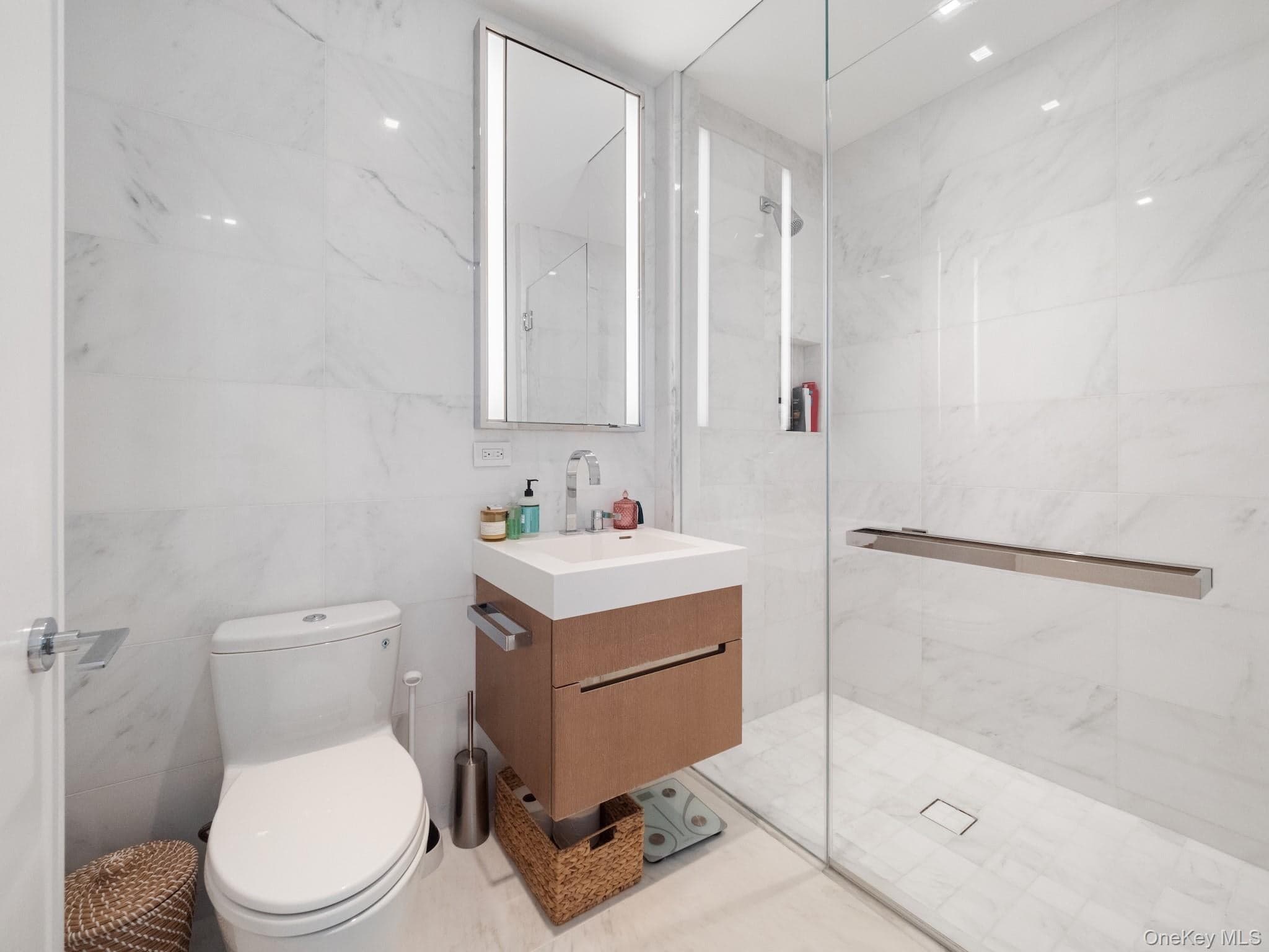 1 West End Avenue Unit: 26D thumbnail 20