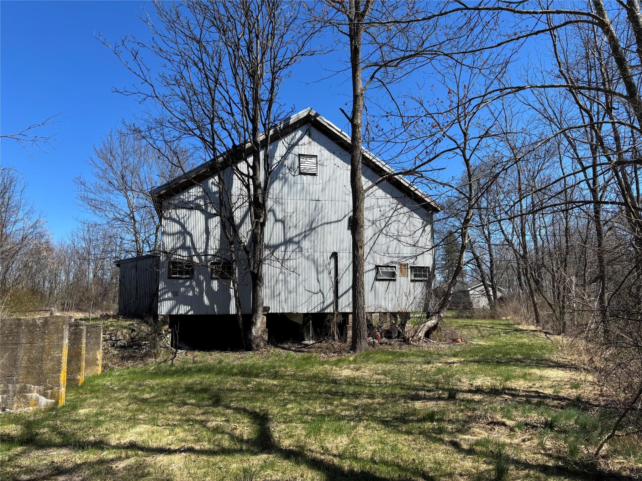30 Wisner Road thumbnail 4