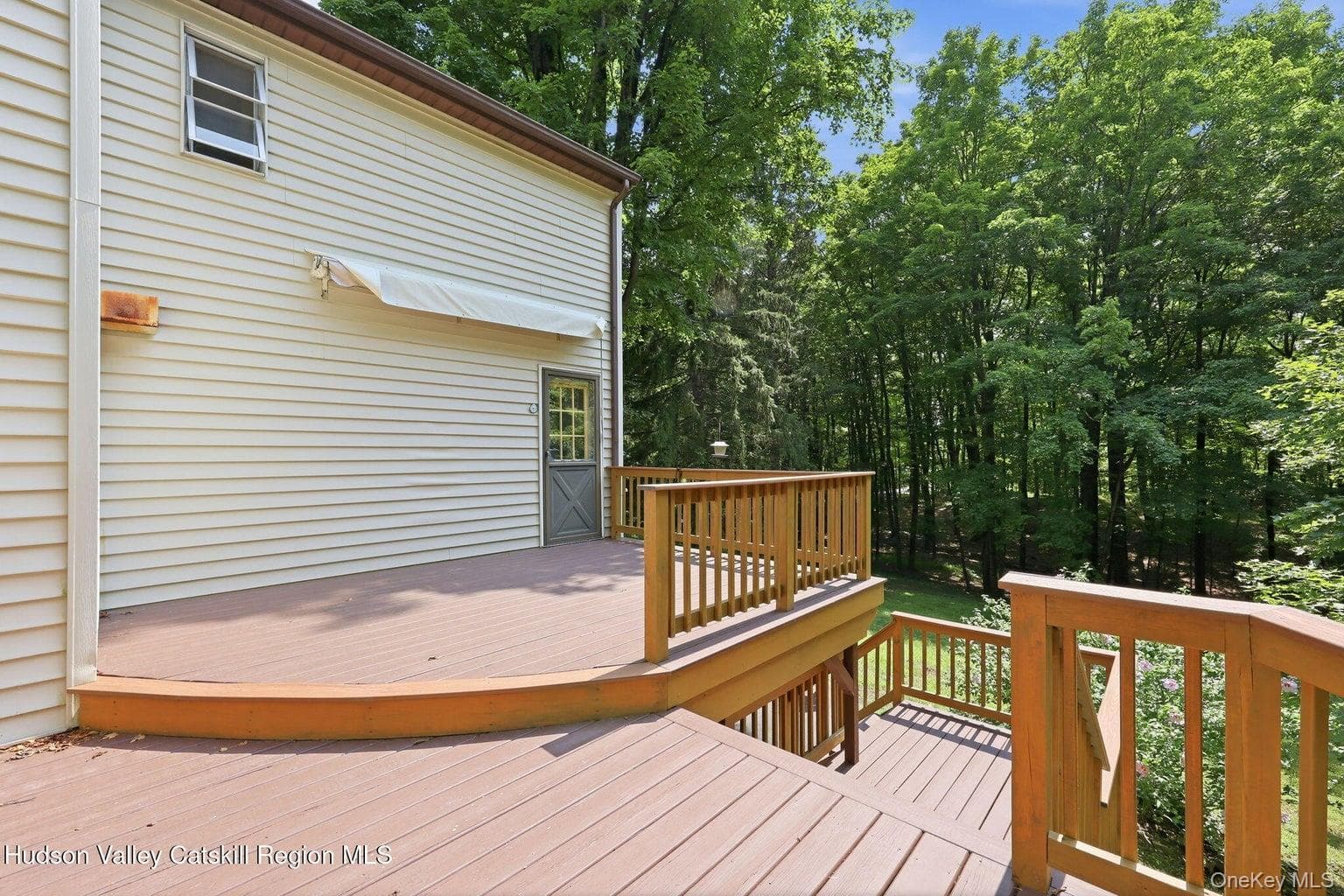 307 Old Kingston Road thumbnail 14