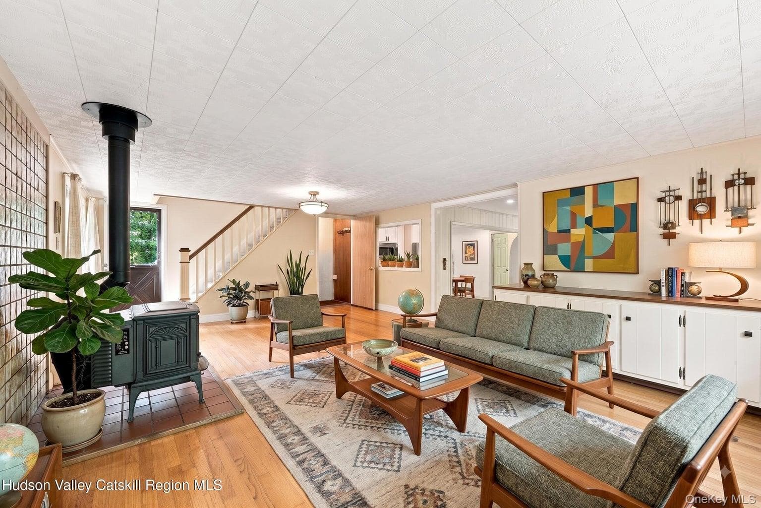 307 Old Kingston Road thumbnail 19