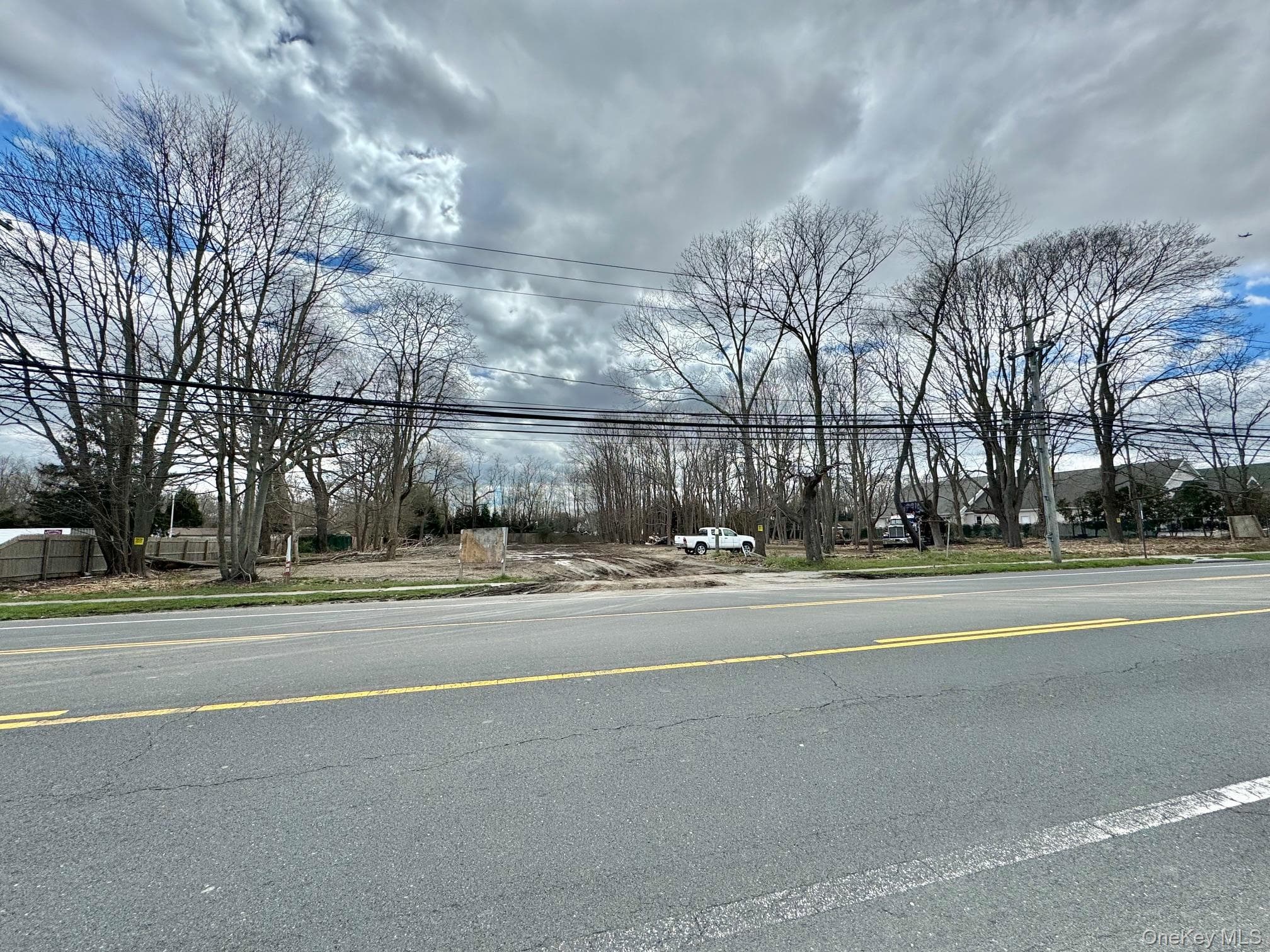 210-230 Montauk Highway thumbnail 12