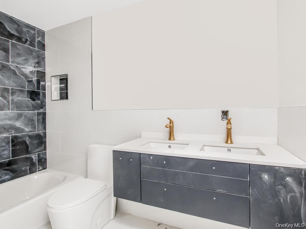 65 W 2nd Street Unit: 6 thumbnail 6