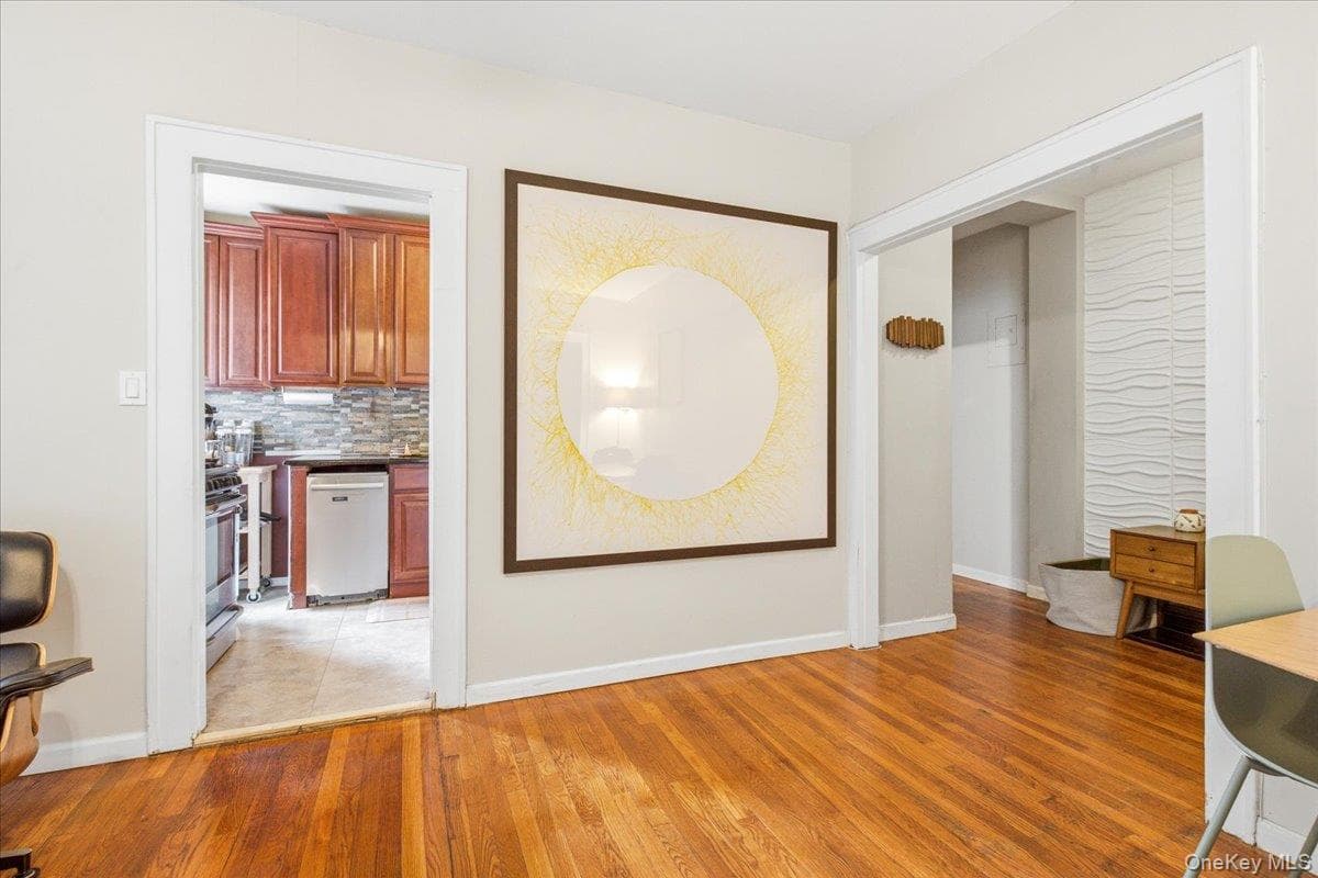 68-12 Burns Street Unit: B2 thumbnail 14