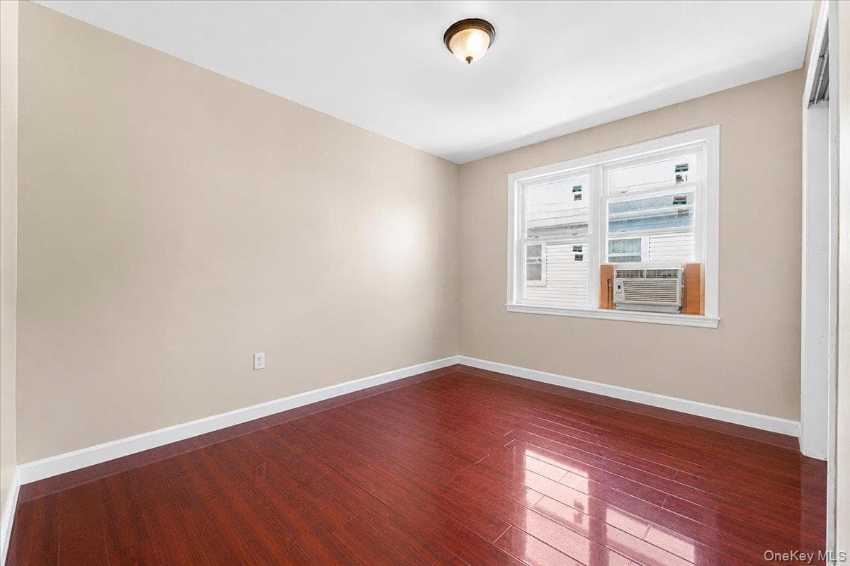 130-15 130th Street St thumbnail 14