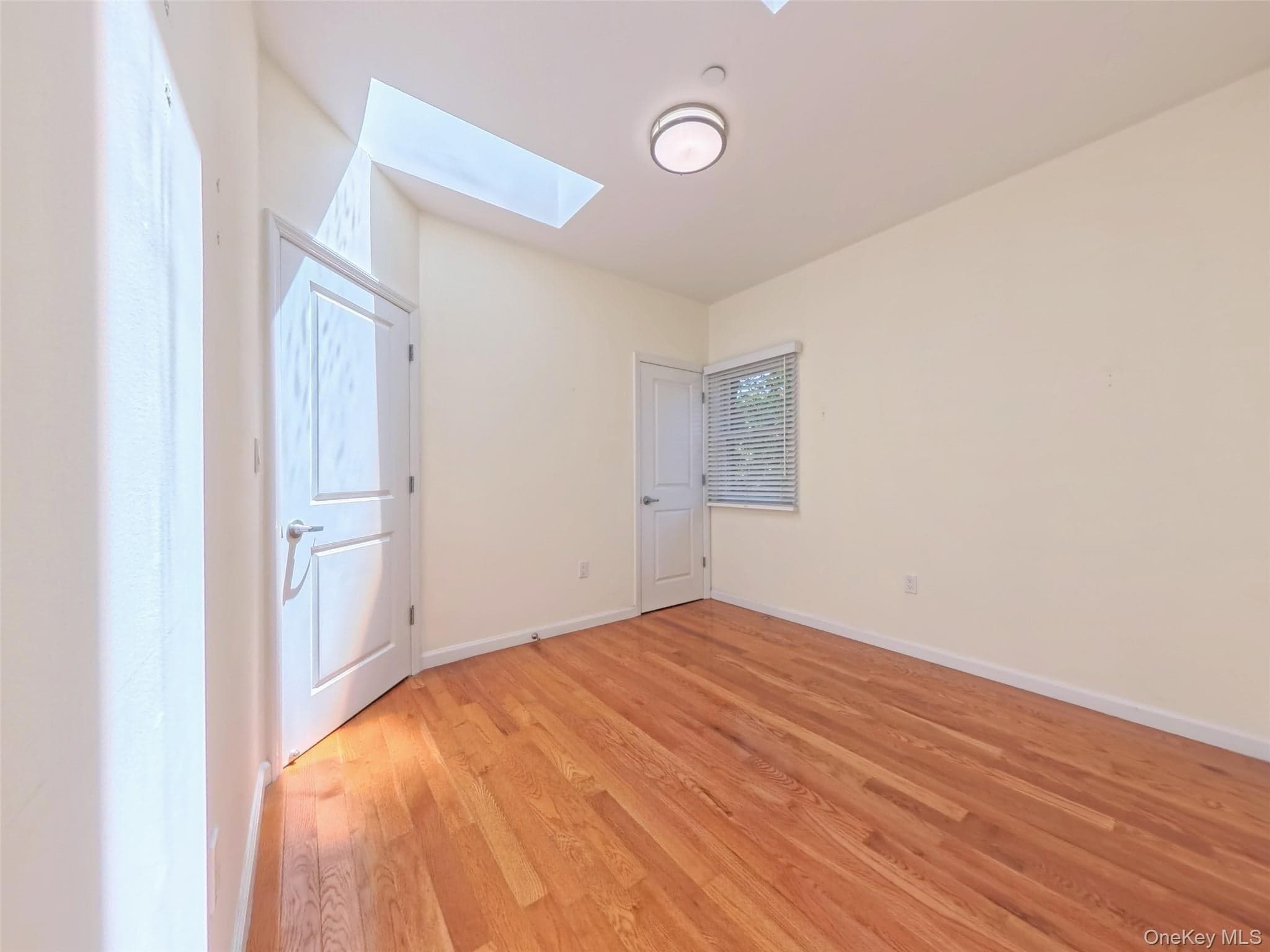 4038 194th Street Unit: 3B thumbnail 7