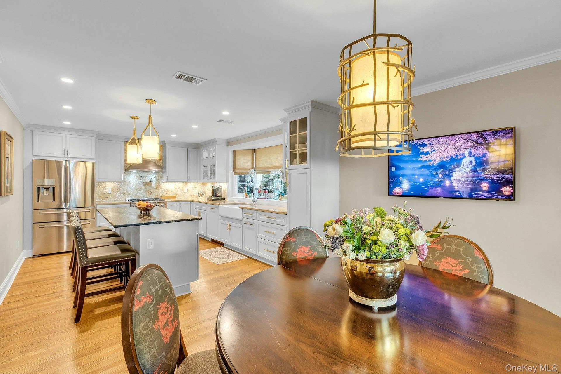 128 Soundview Drive thumbnail 7