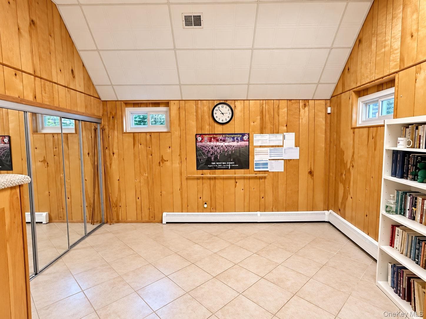 128 Soundview Drive thumbnail 21