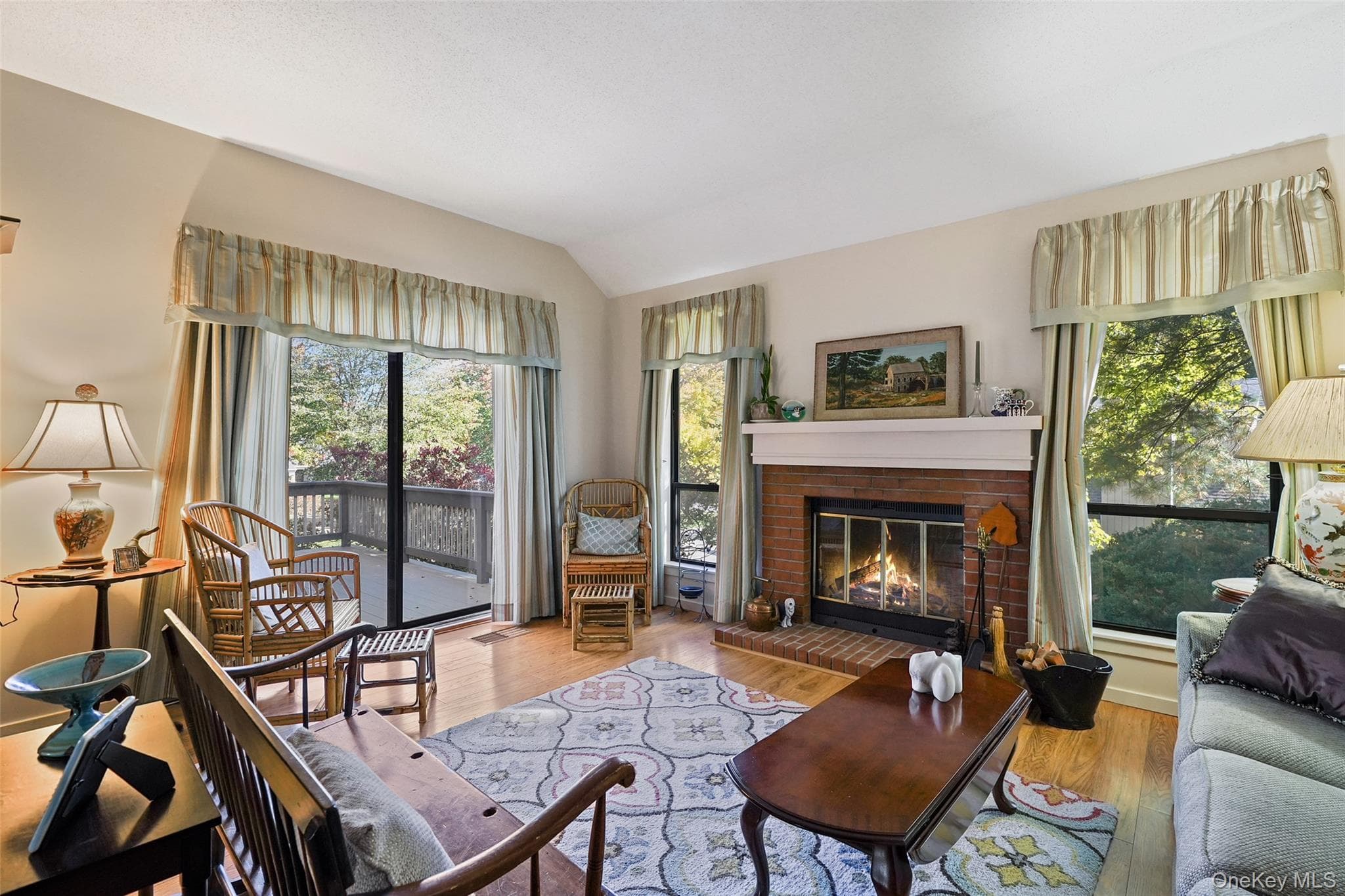 363 Heritage Hills Drive Unit: A thumbnail 4
