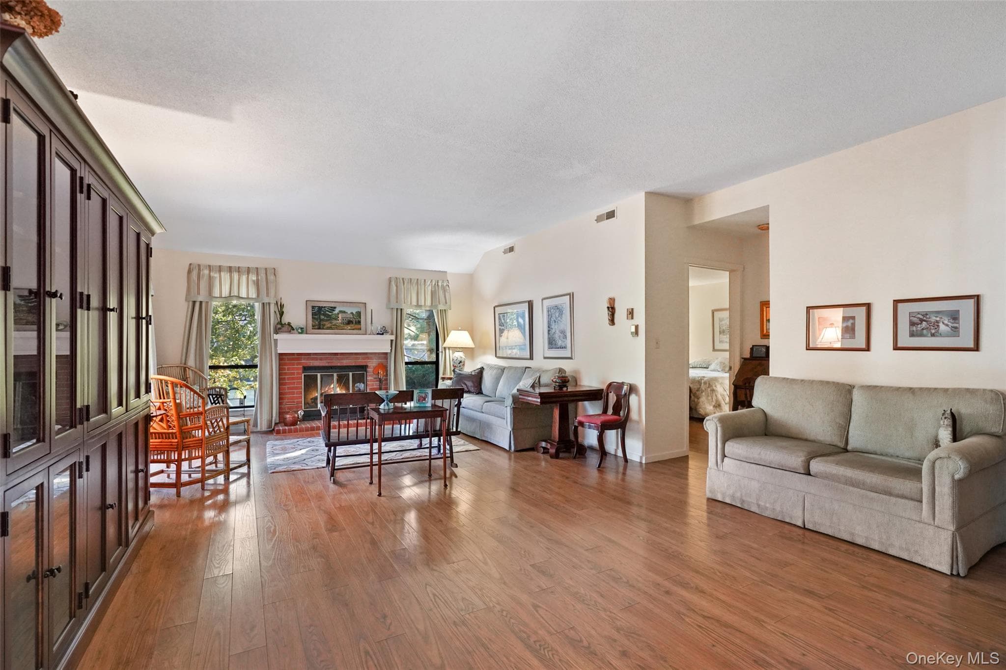 363 Heritage Hills Drive Unit: A thumbnail 7