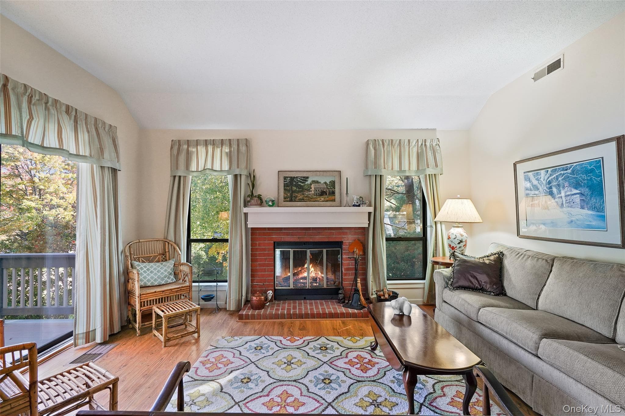 363 Heritage Hills Drive Unit: A thumbnail 3
