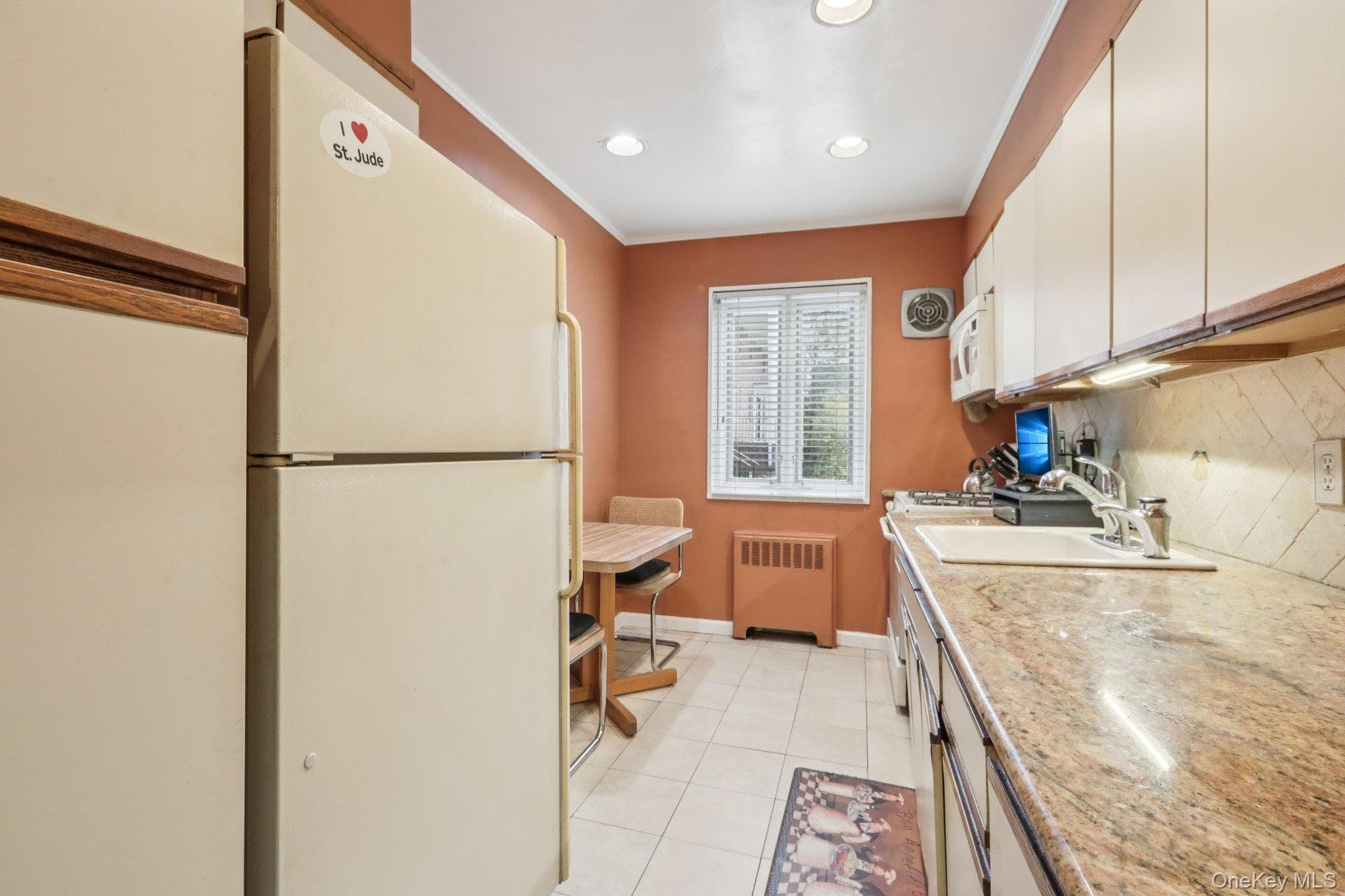 40 Lawrence Drive Unit: A thumbnail 8