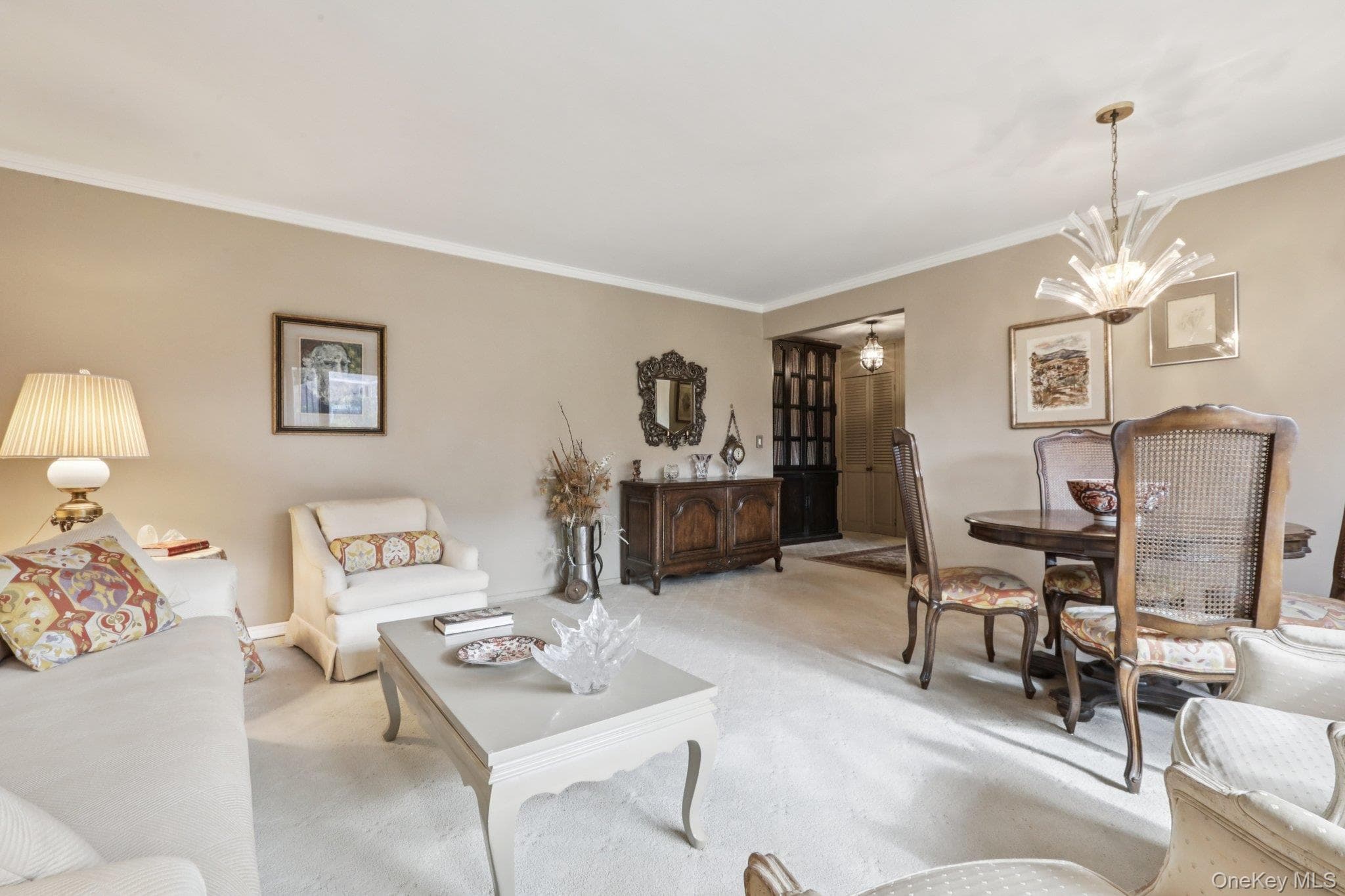 40 Lawrence Drive Unit: A thumbnail 5